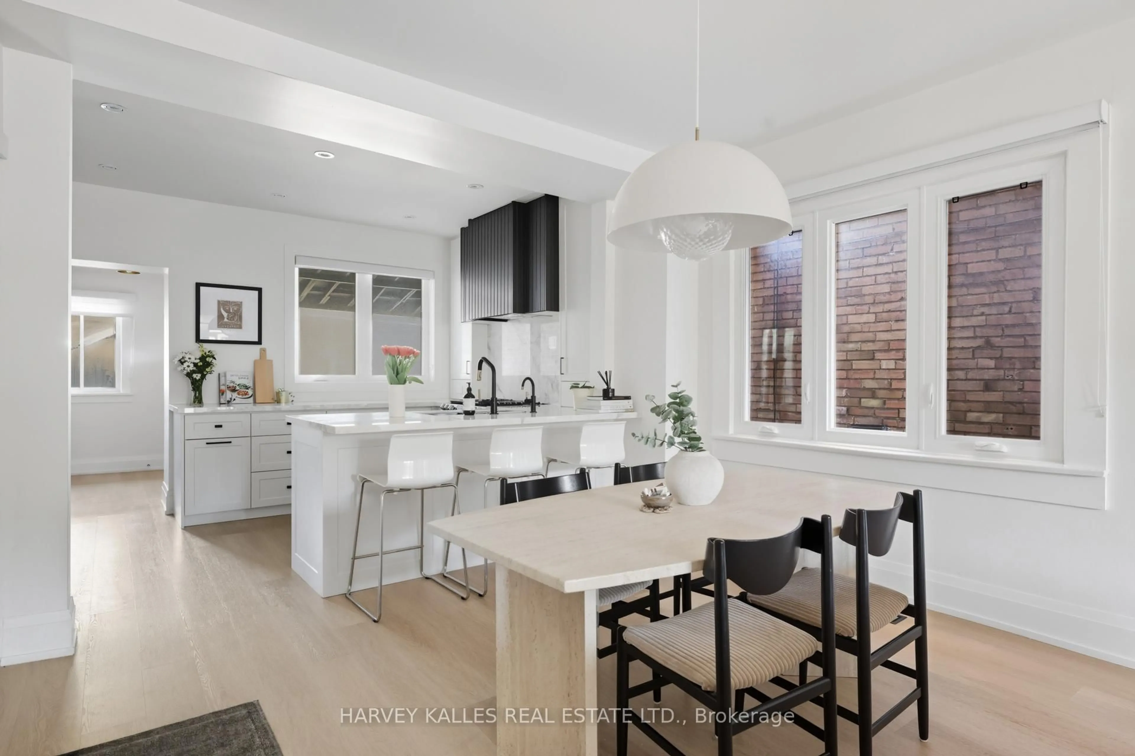 Open concept kitchen, unknown for 266 Mcroberts Ave, Toronto Ontario M6E 4P6
