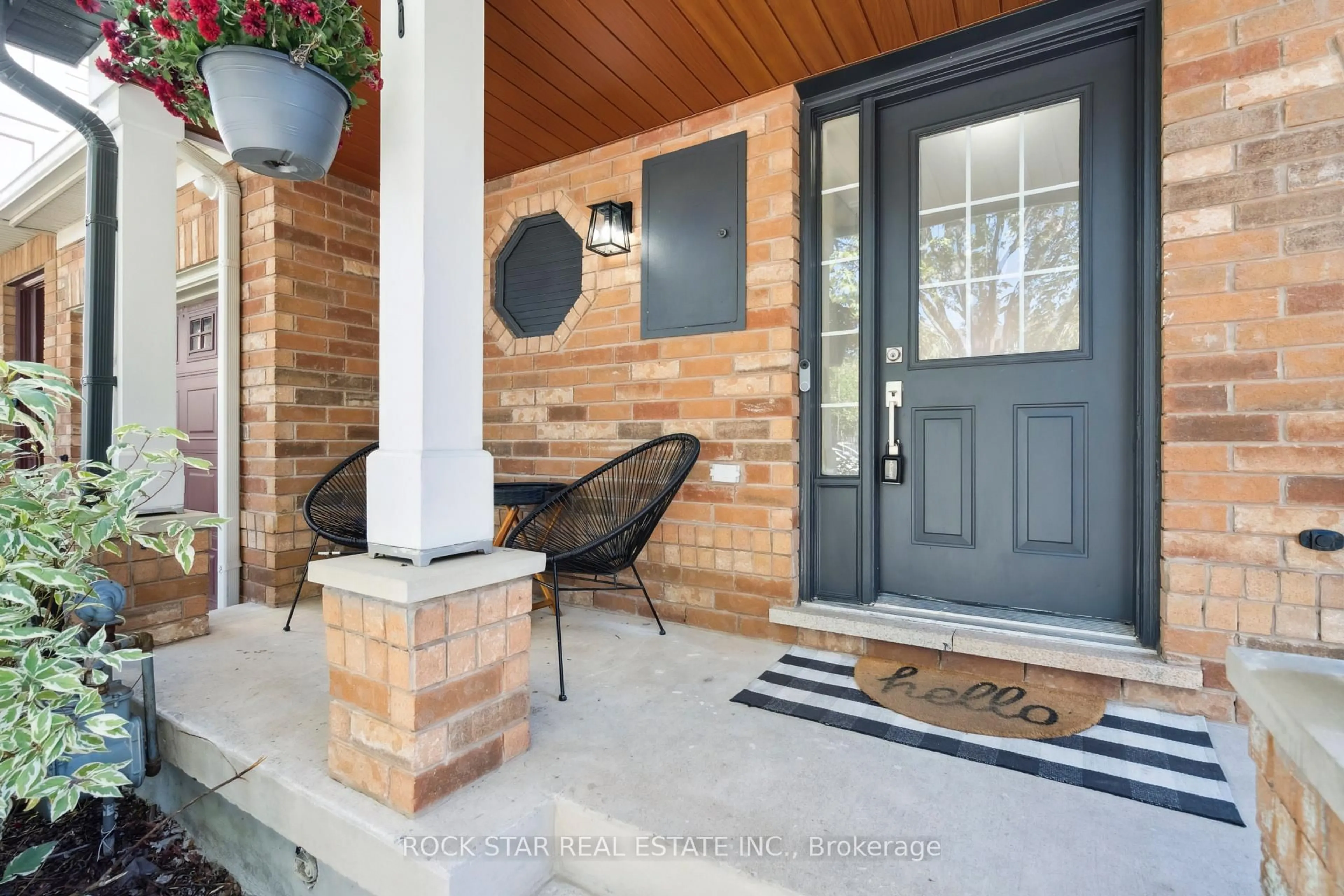 Unknown for 2438 Baintree Cres, Oakville Ontario L6M 4X1