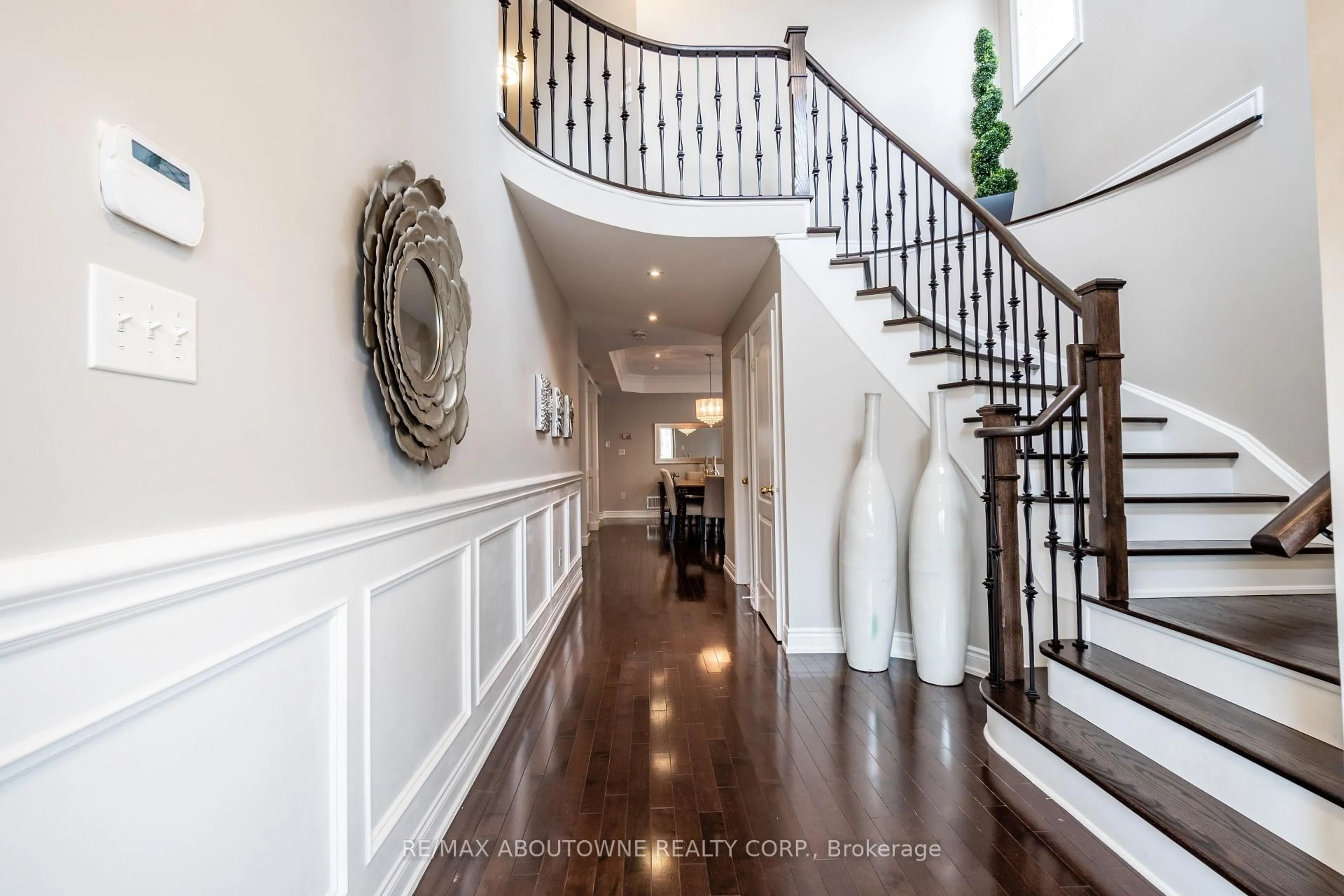 Unknown for 2270 Gladacres Lane, Oakville Ontario L6M 0G3