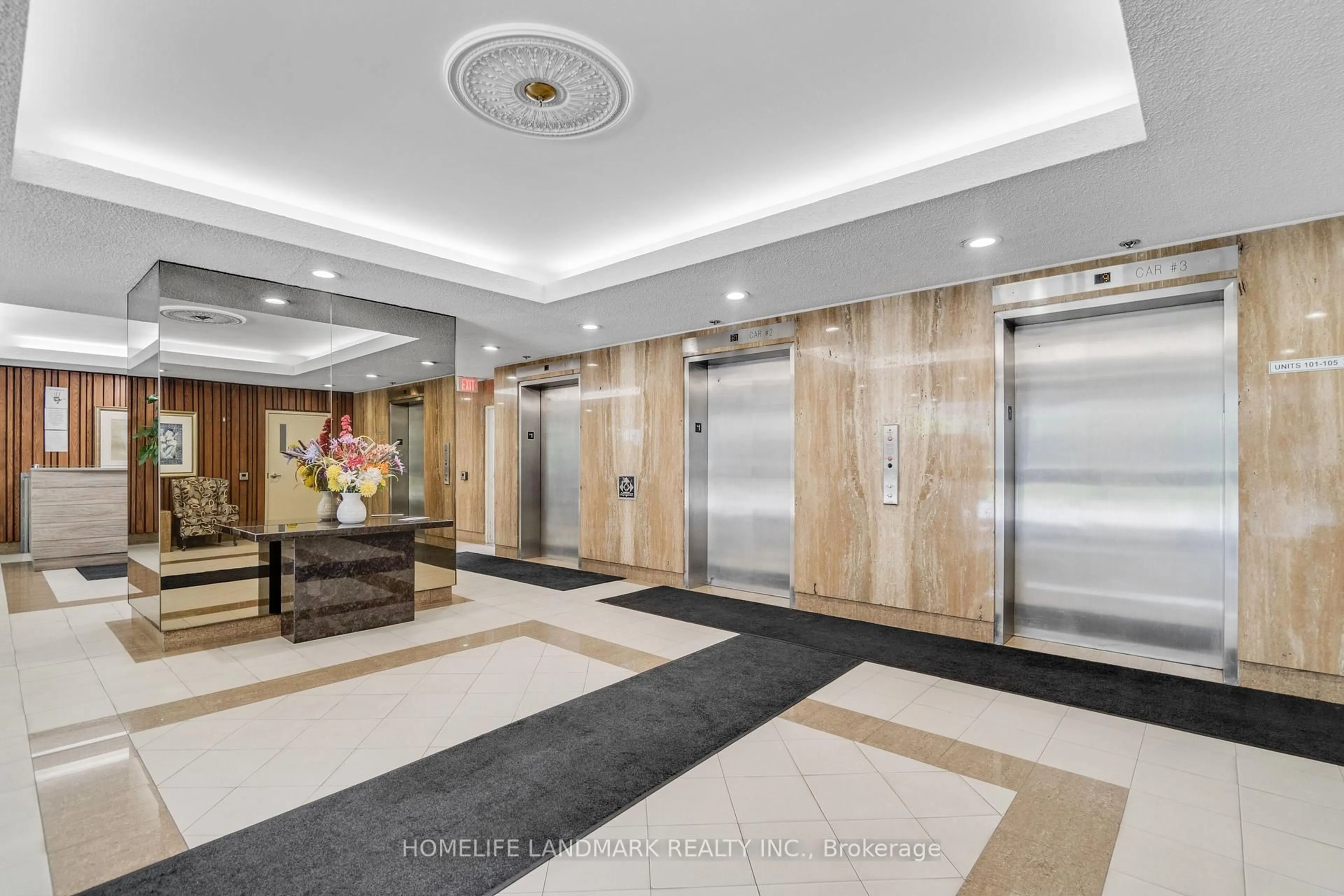 Lobby for 50 Elm Dr #910, Mississauga Ontario L5A 3X2