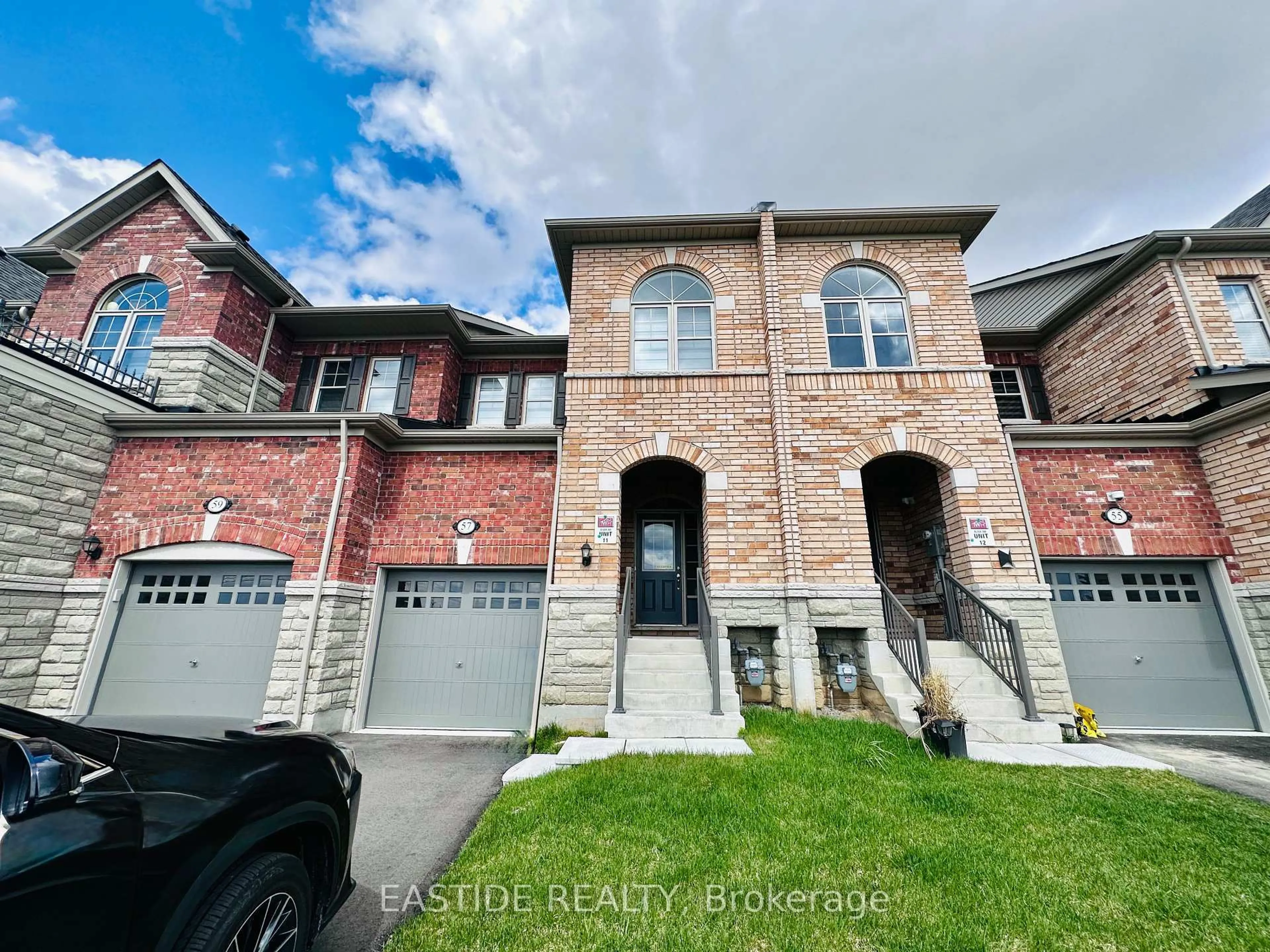 Home with brick exterior material, street for 57 Benhurst Cres, Brampton Ontario L7A 0B7