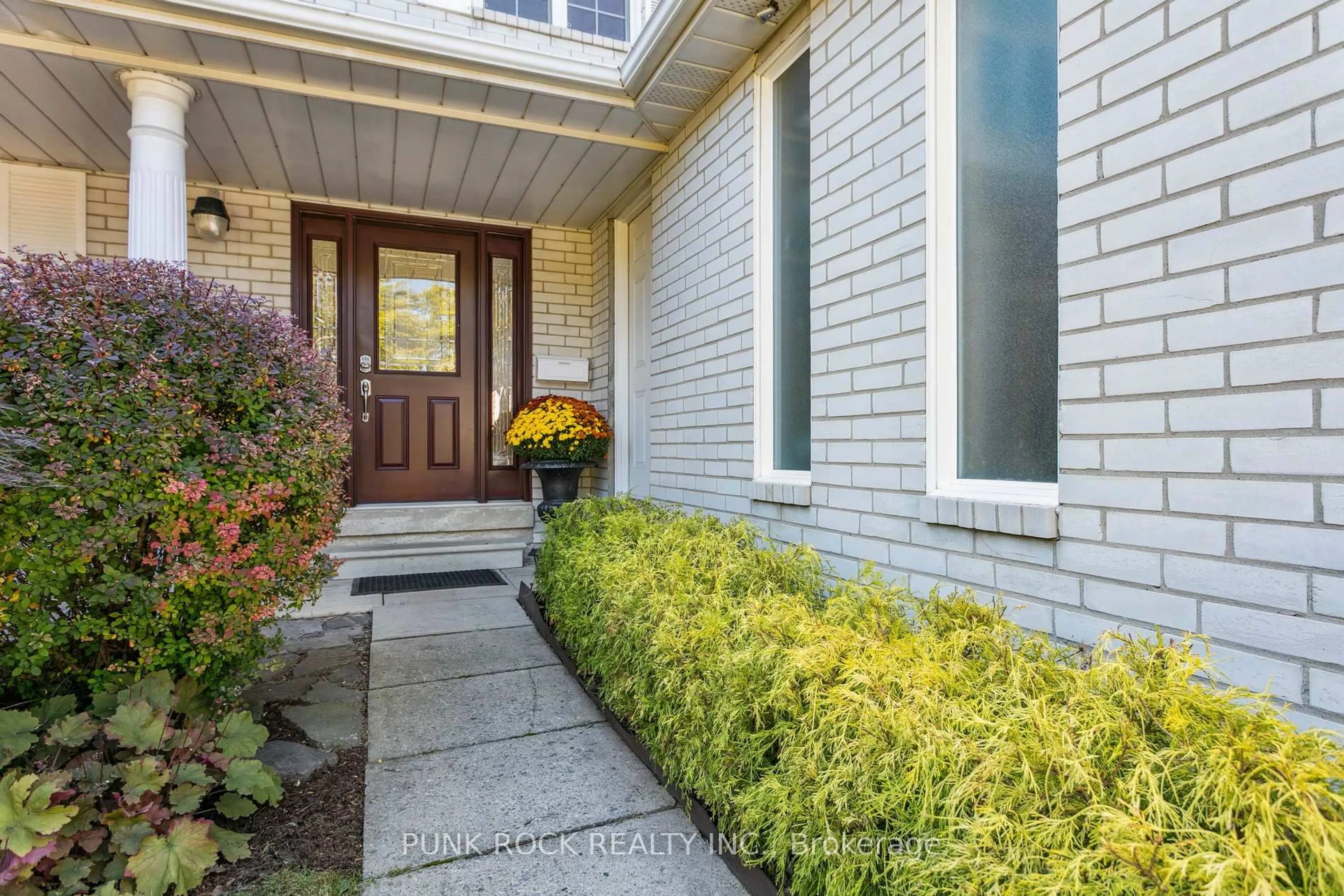Unknown for 4161 Claypine Rise, Mississauga Ontario L4W 2G5