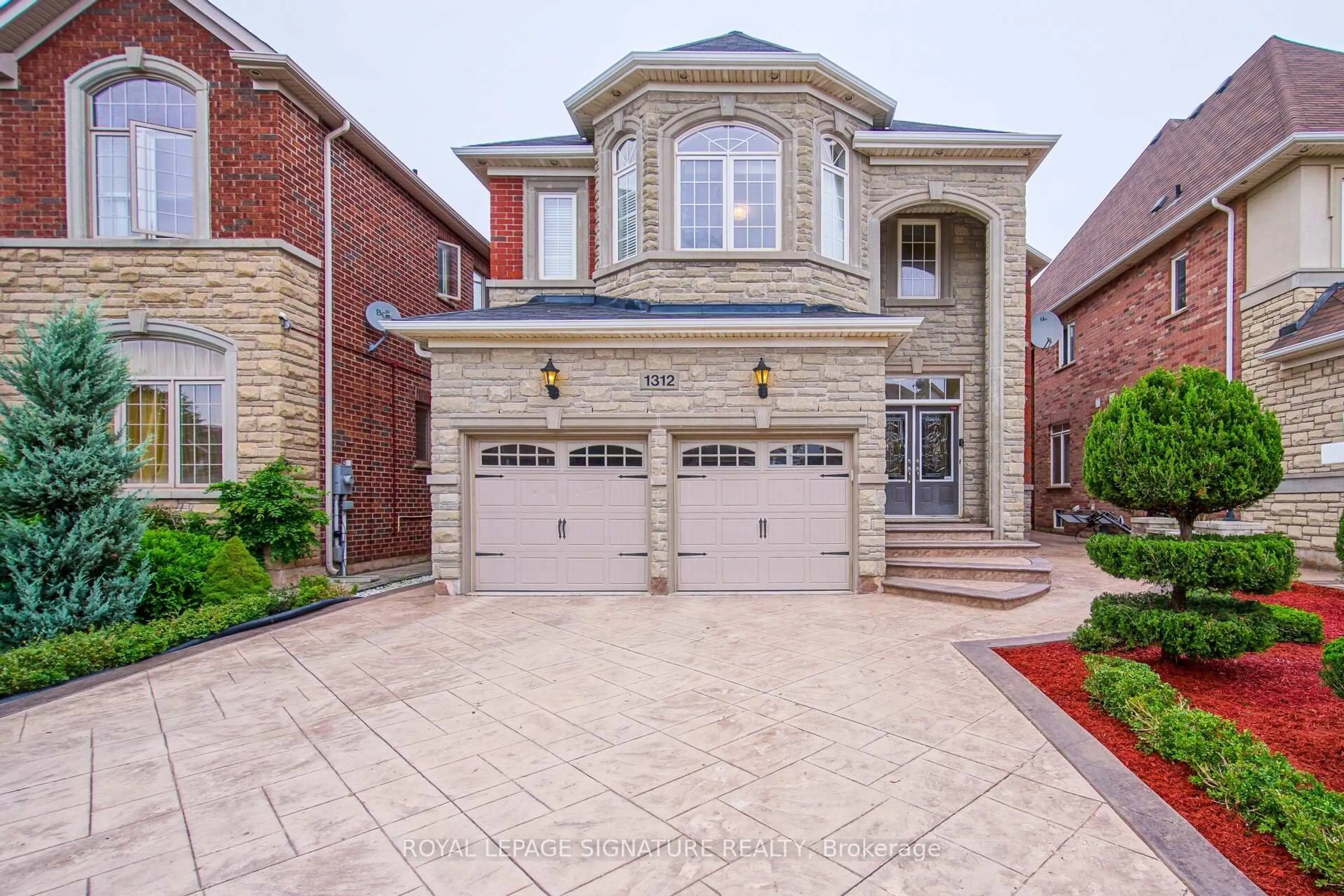 Home with brick exterior material, street for 1312 Kestell Blvd, Oakville Ontario L6H 0B9