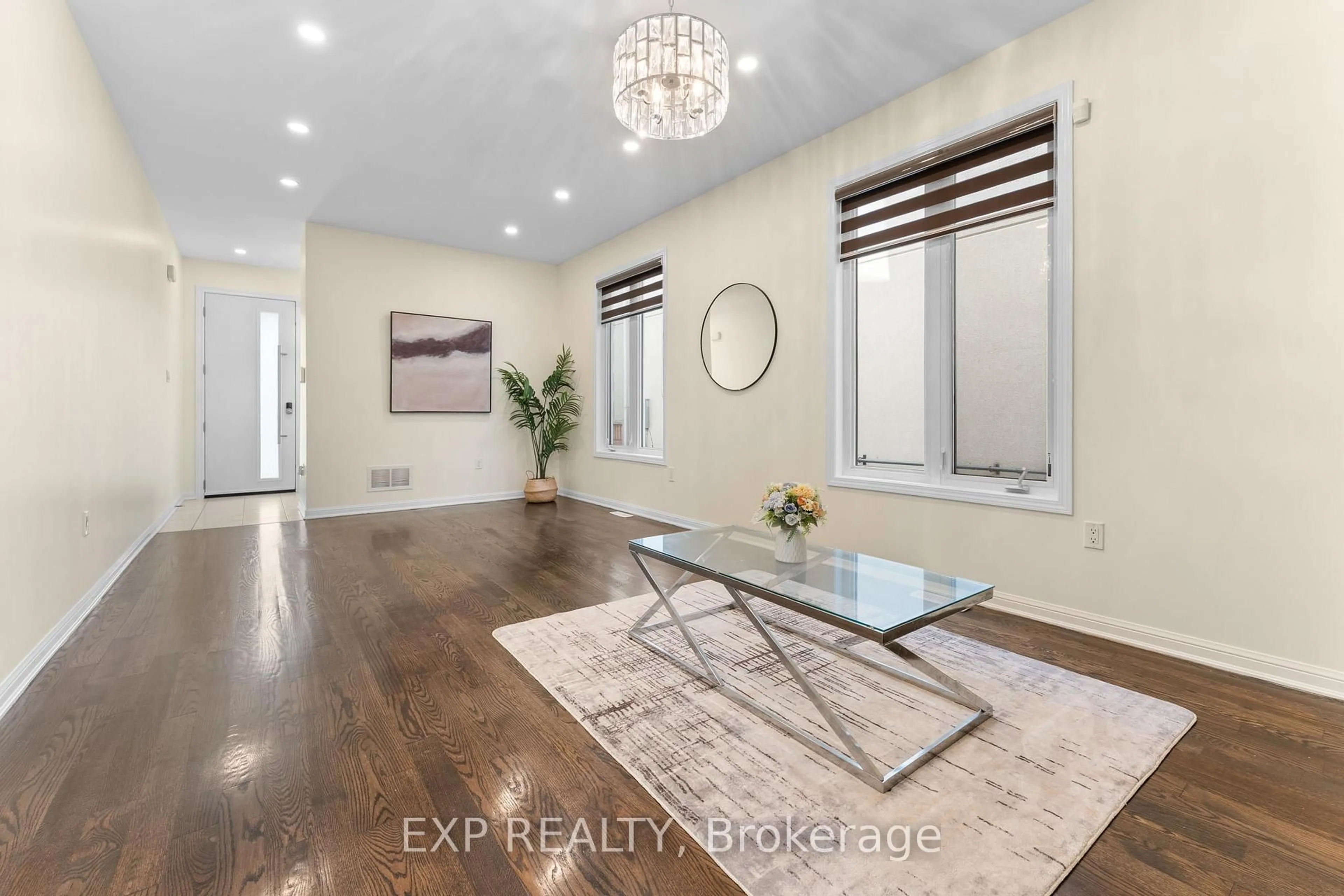 Indoor entryway for 986 Farmstead Dr, Milton Ontario L9T 8J1