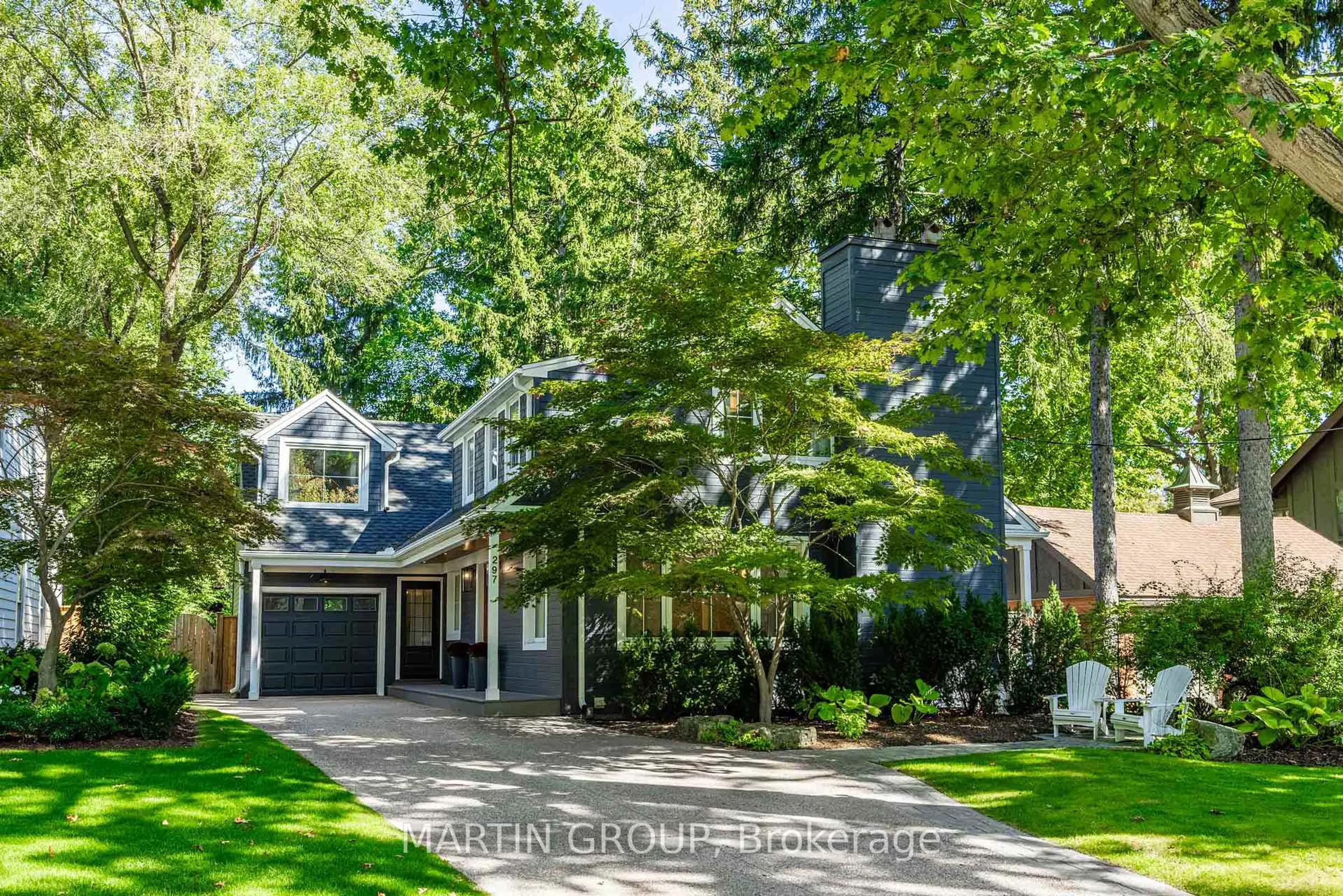Home with brick exterior material, street for 297 Watson Ave, Oakville Ontario L6J 3V3