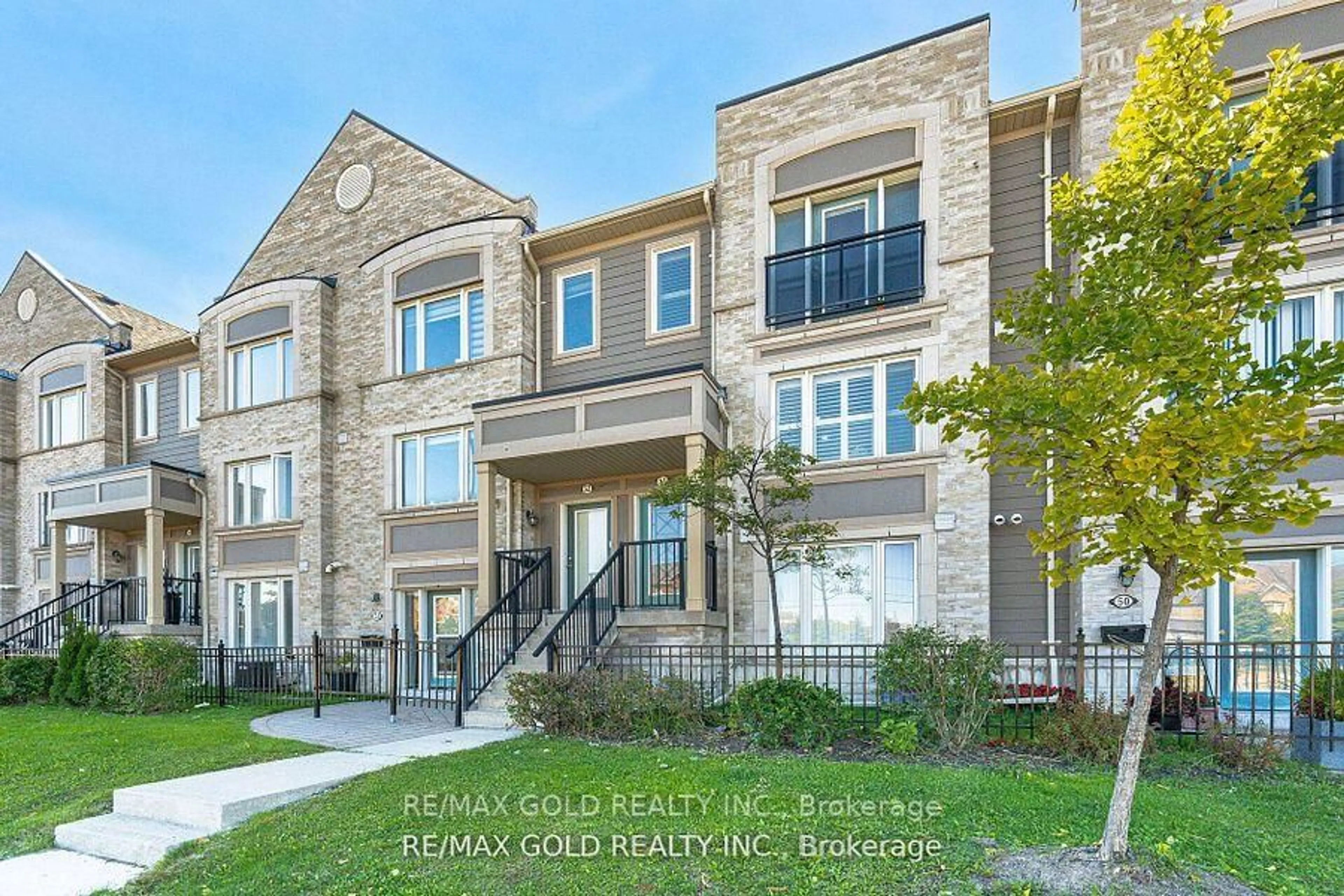 Unknown for 60 Fairwood Circ #51, Brampton Ontario L6R 0Y6