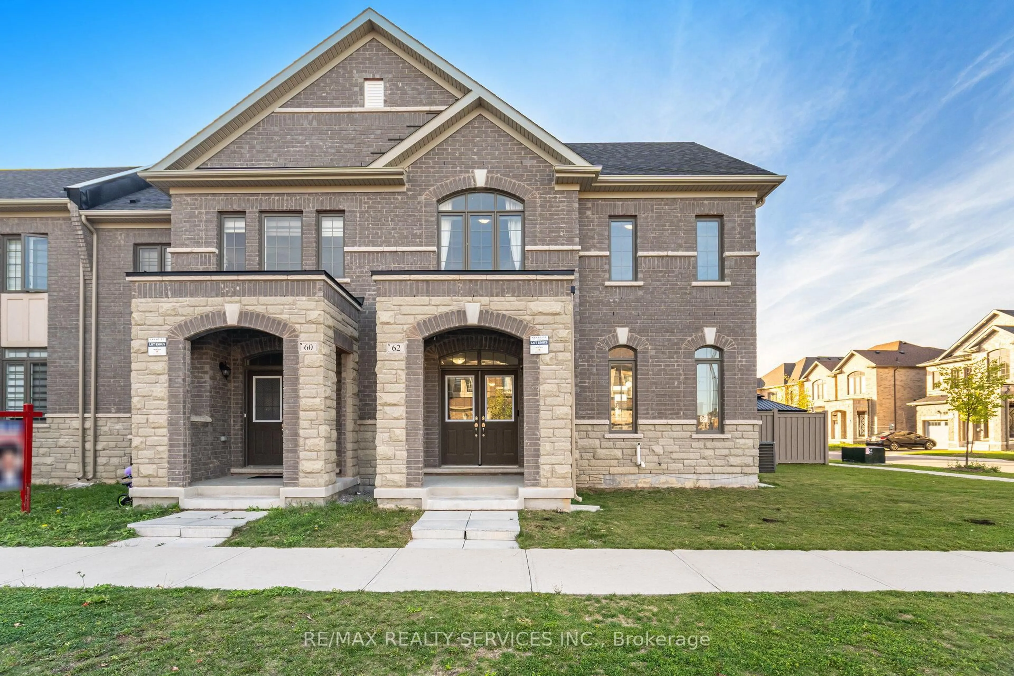 Home with brick exterior material, street for 62 Block Rd, Brampton Ontario L7A 5B3