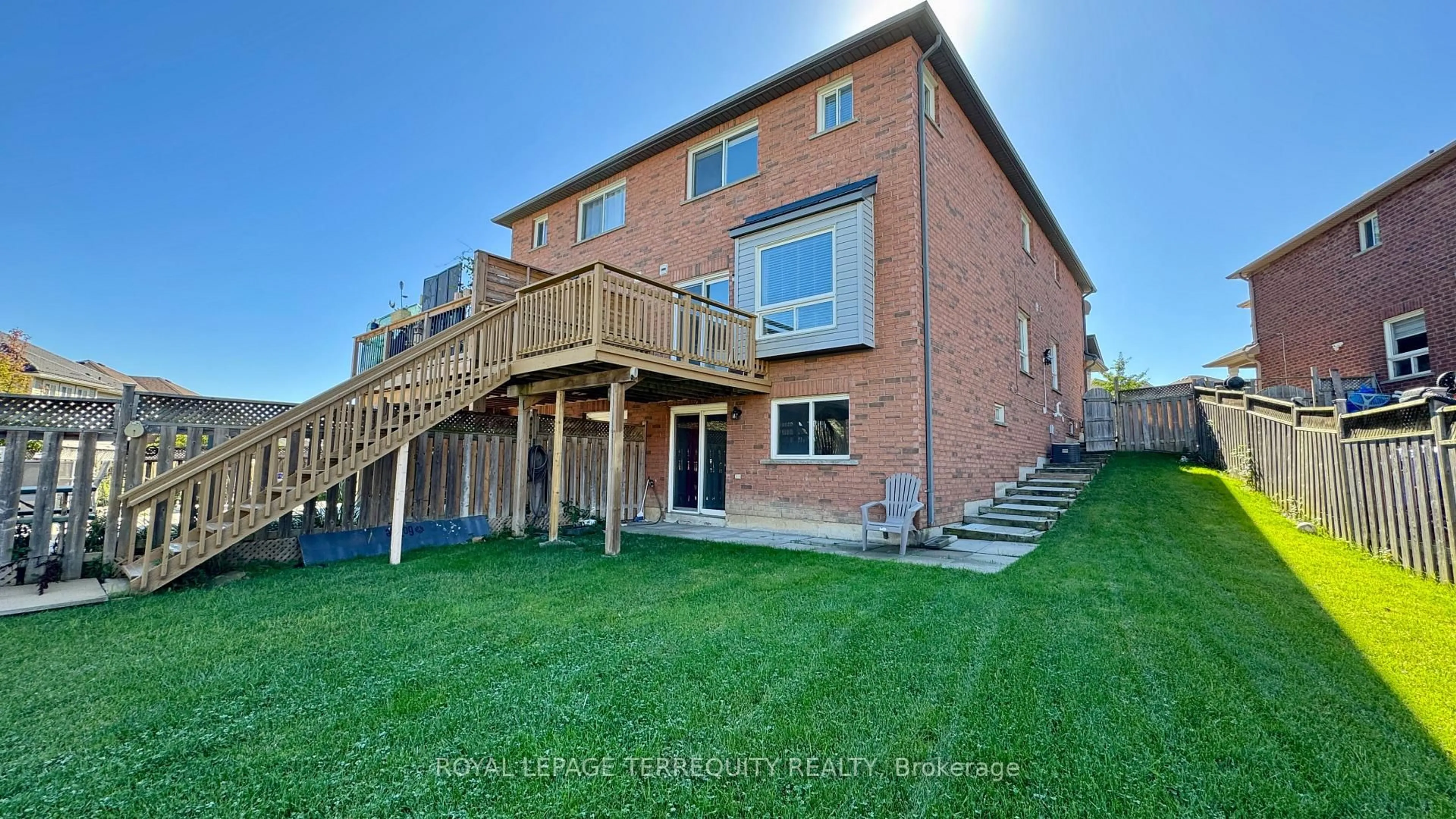 Home with brick exterior material, unknown for 95 Tiller Tr, Brampton Ontario L6X 4S7