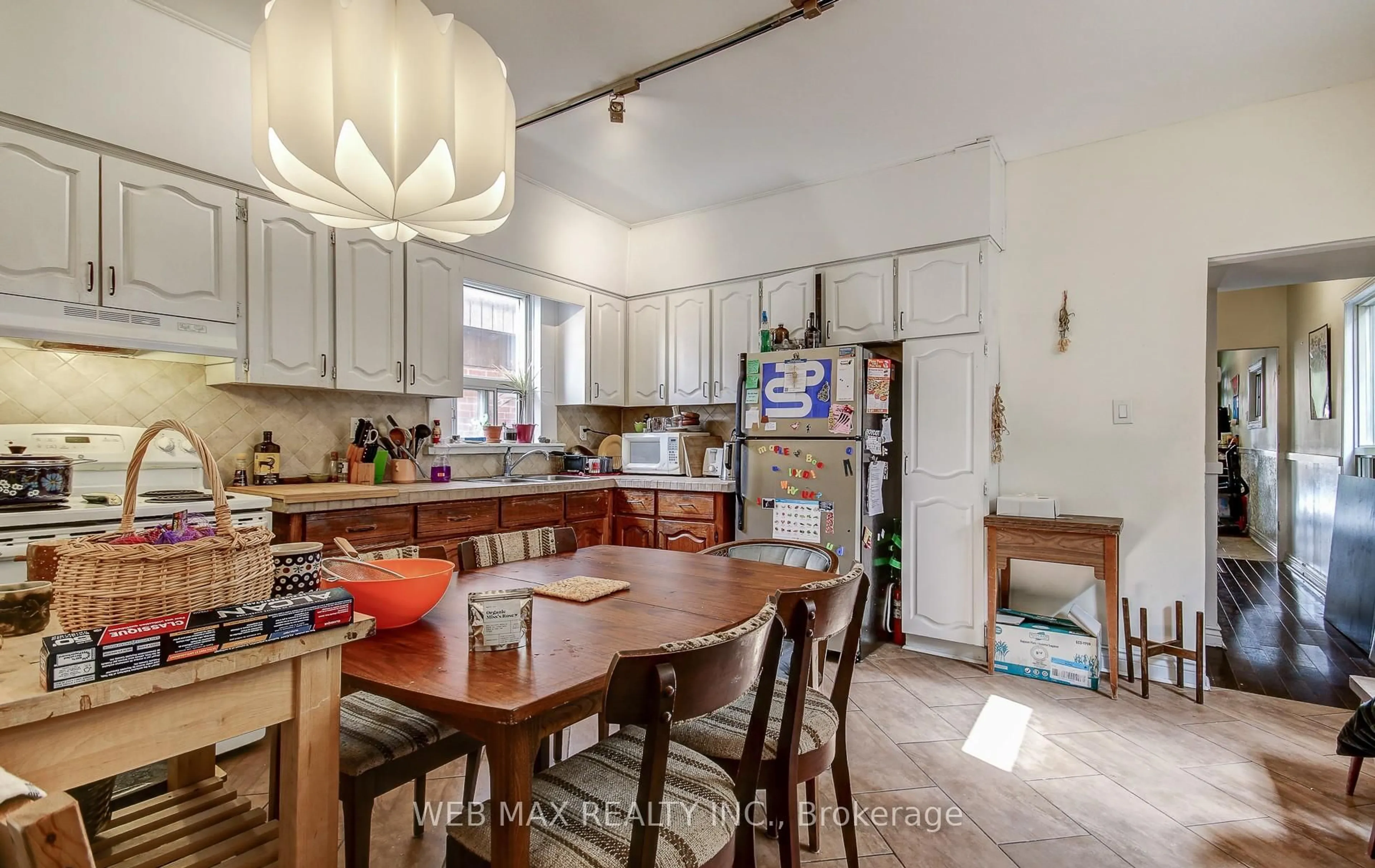 Open concept kitchen, unknown for 50 Sellers Ave, Toronto Ontario M6E 3T6