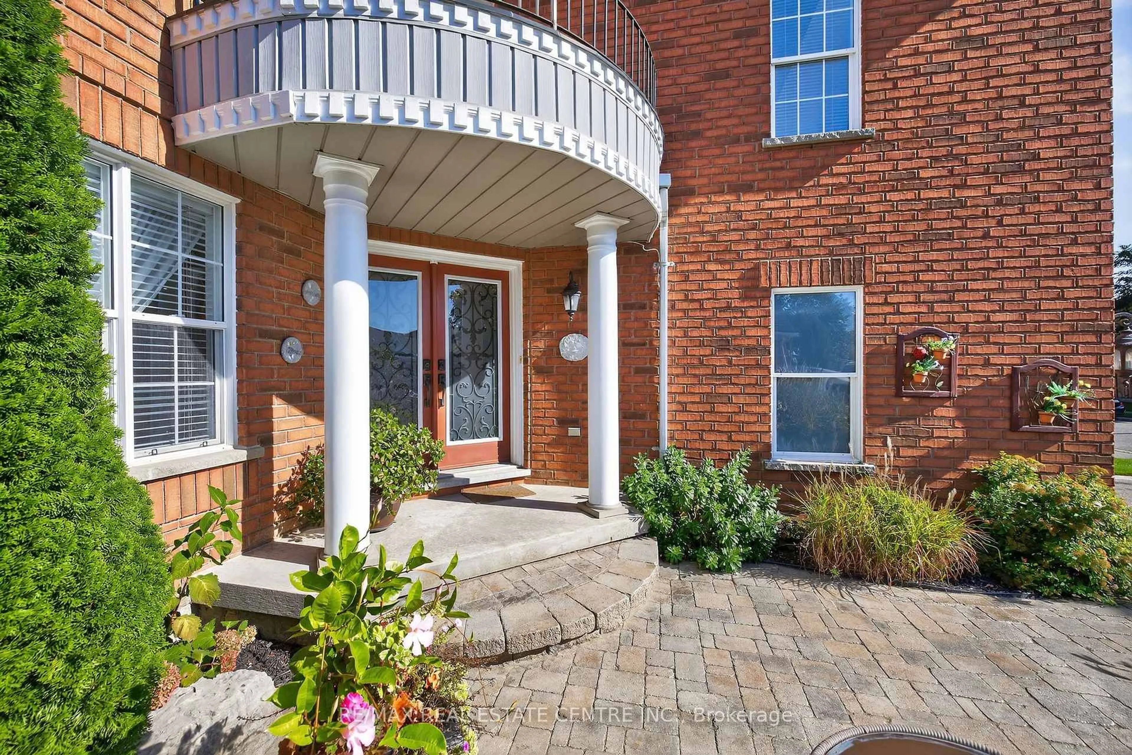 Home with brick exterior material, street for 7 Larkmead Pl, Brampton Ontario L6R 2R9