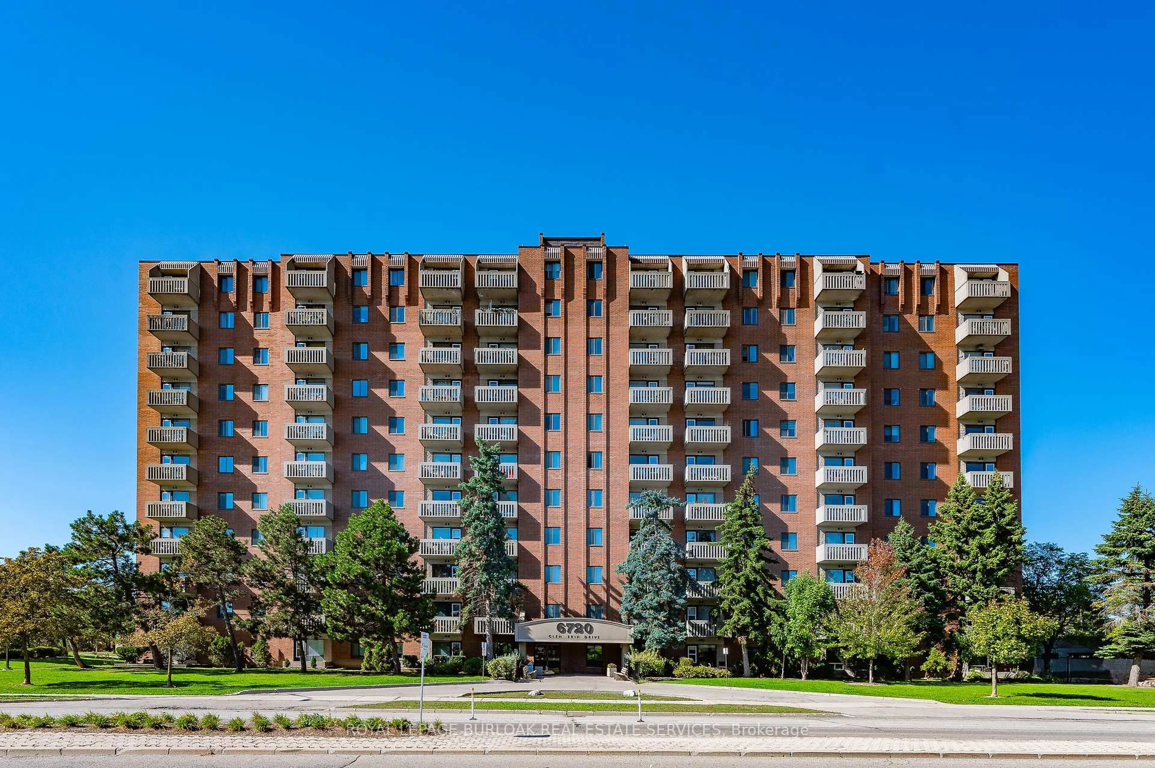 Unknown for 6720 Glen Erin Dr #902, Mississauga Ontario L5N 3K8