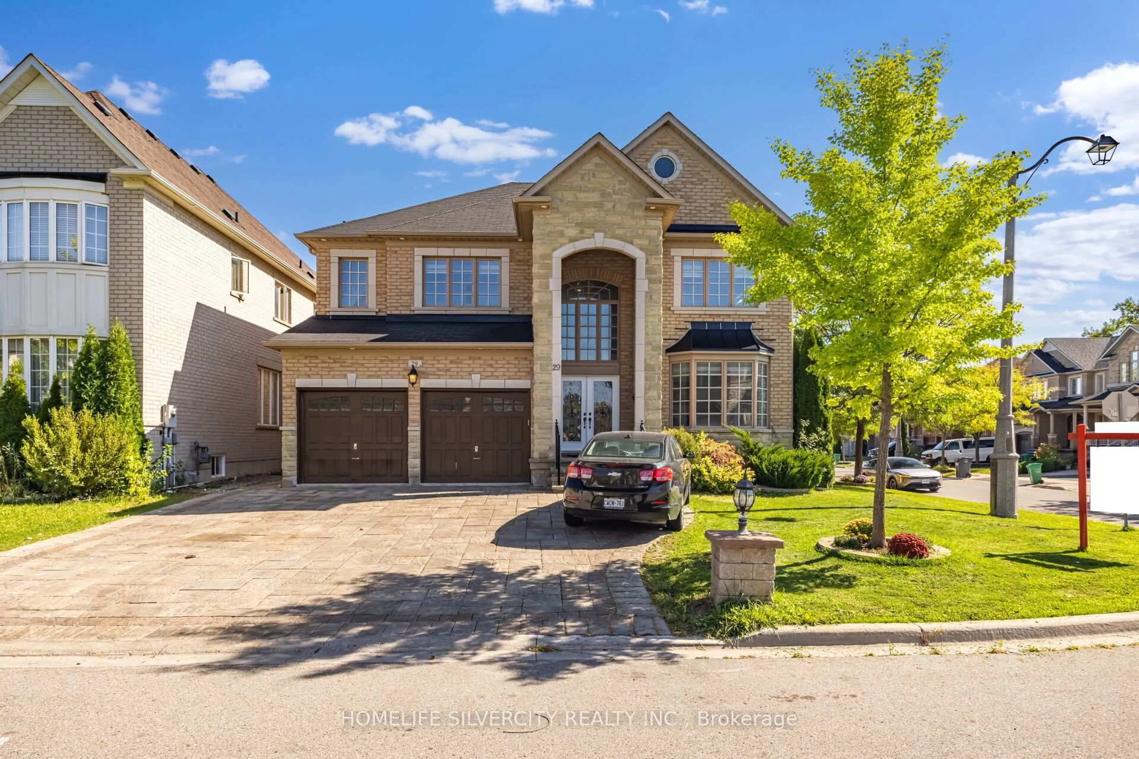 Home with brick exterior material, street for 29 Sagebrook Rd, Brampton Ontario L6P 2Y5