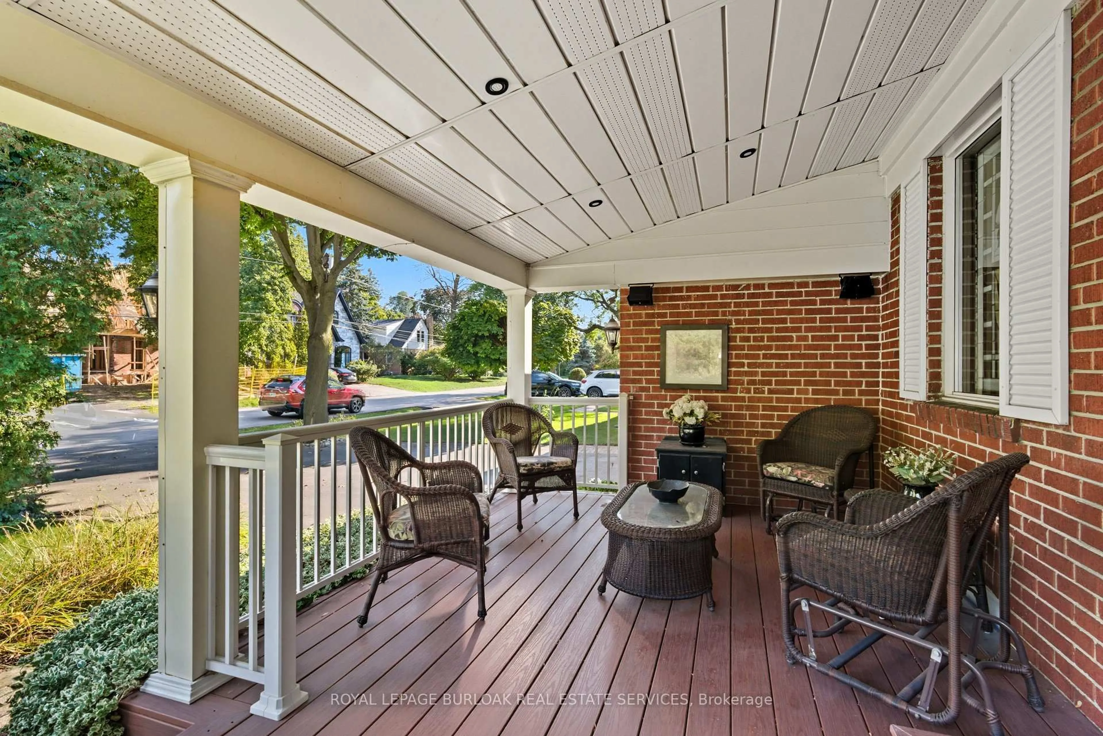 Patio, street for 1169 Greening Ave, Mississauga Ontario L4Y 1H3