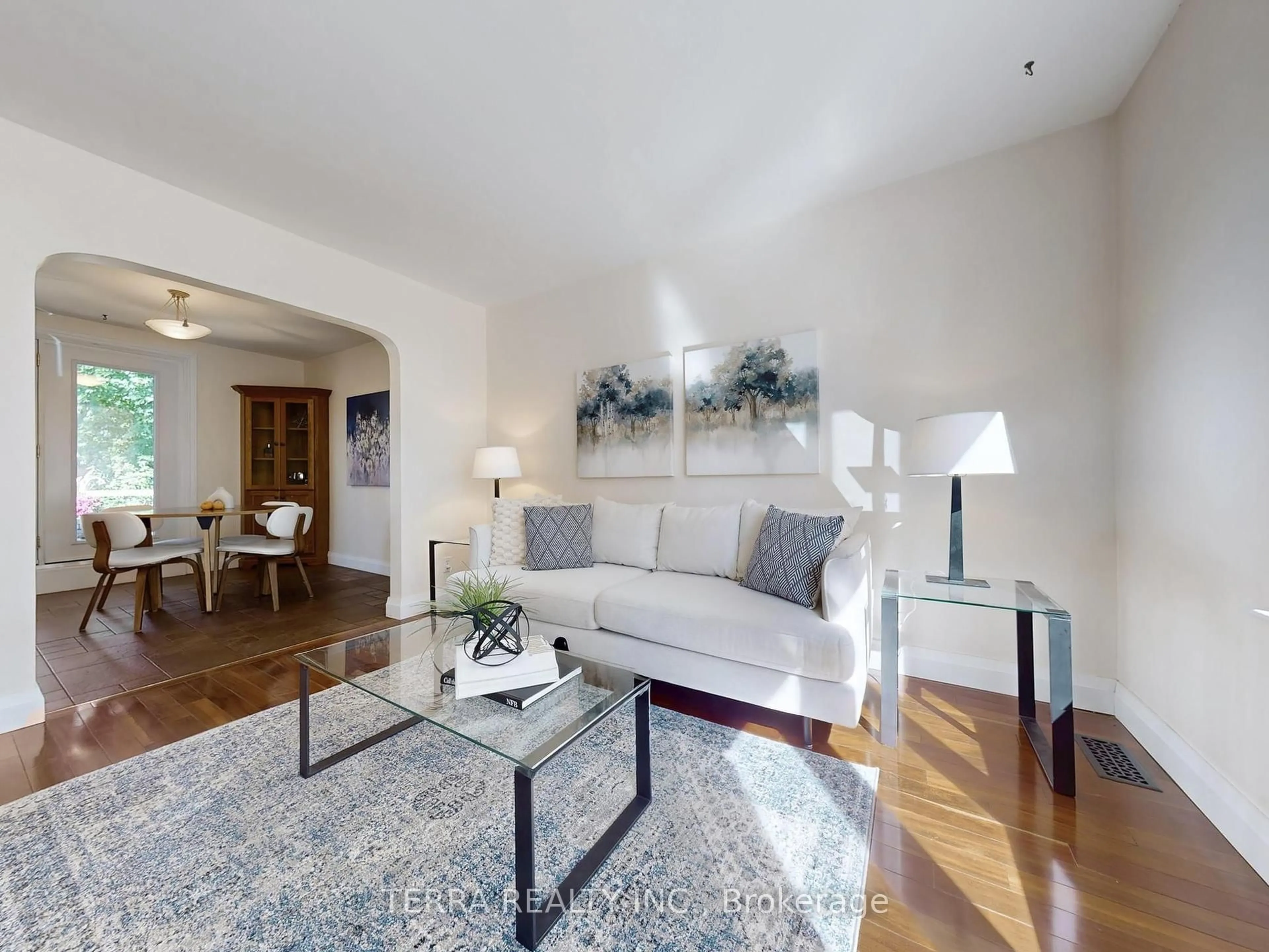 Living room with furniture, unknown for 40 Allanbrooke Dr, Toronto Ontario M9A 3N8
