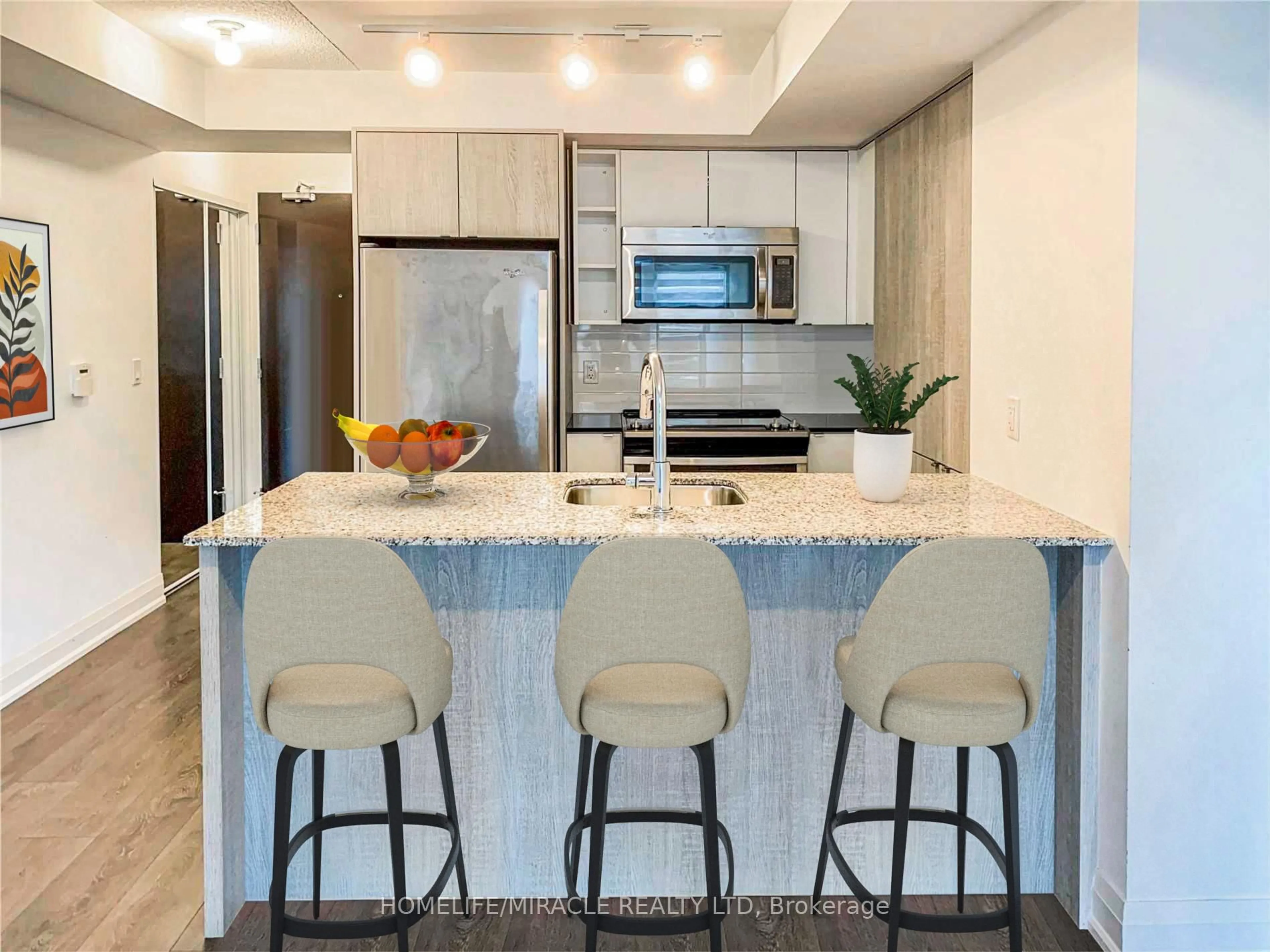 Open concept kitchen, ceramic/tile floor for 9 Valhalla Inn Rd #809, Toronto Ontario M9B 0B2