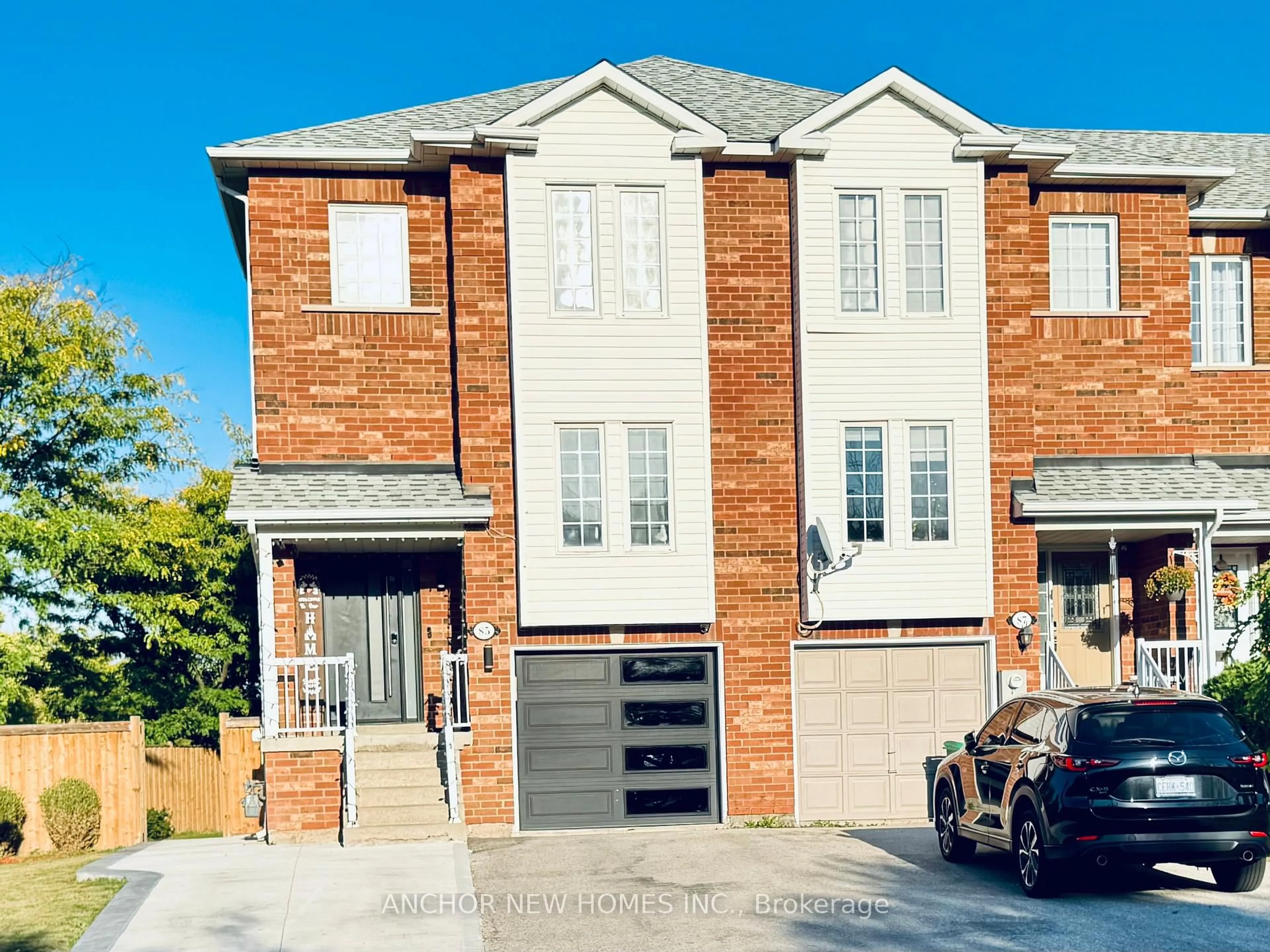 Home with brick exterior material, street for 85 Ozner Crt, Brampton Ontario L6X 4Y9