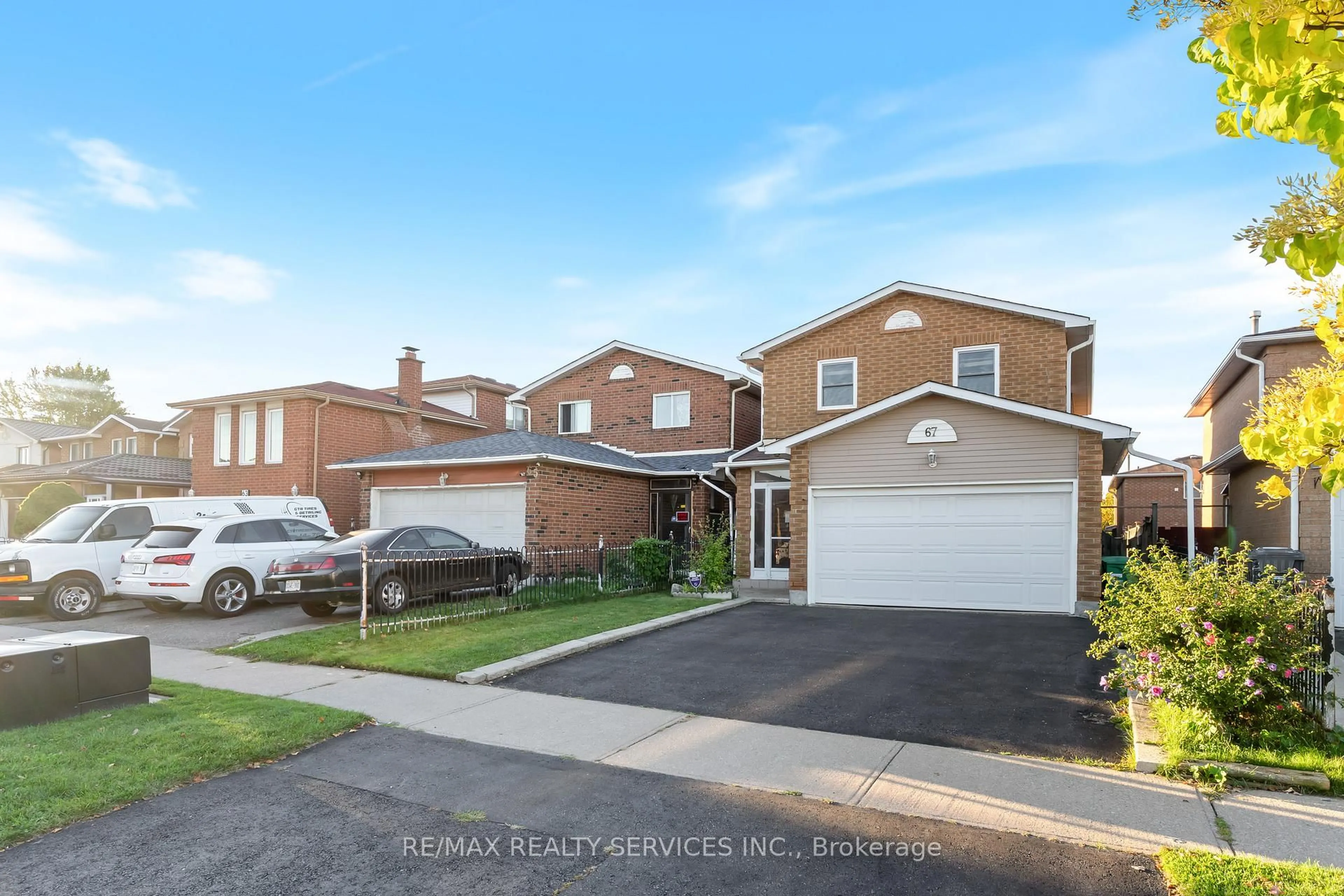 Home with brick exterior material, street for 67 Wildercroft Ave, Brampton Ontario L6V 4G6