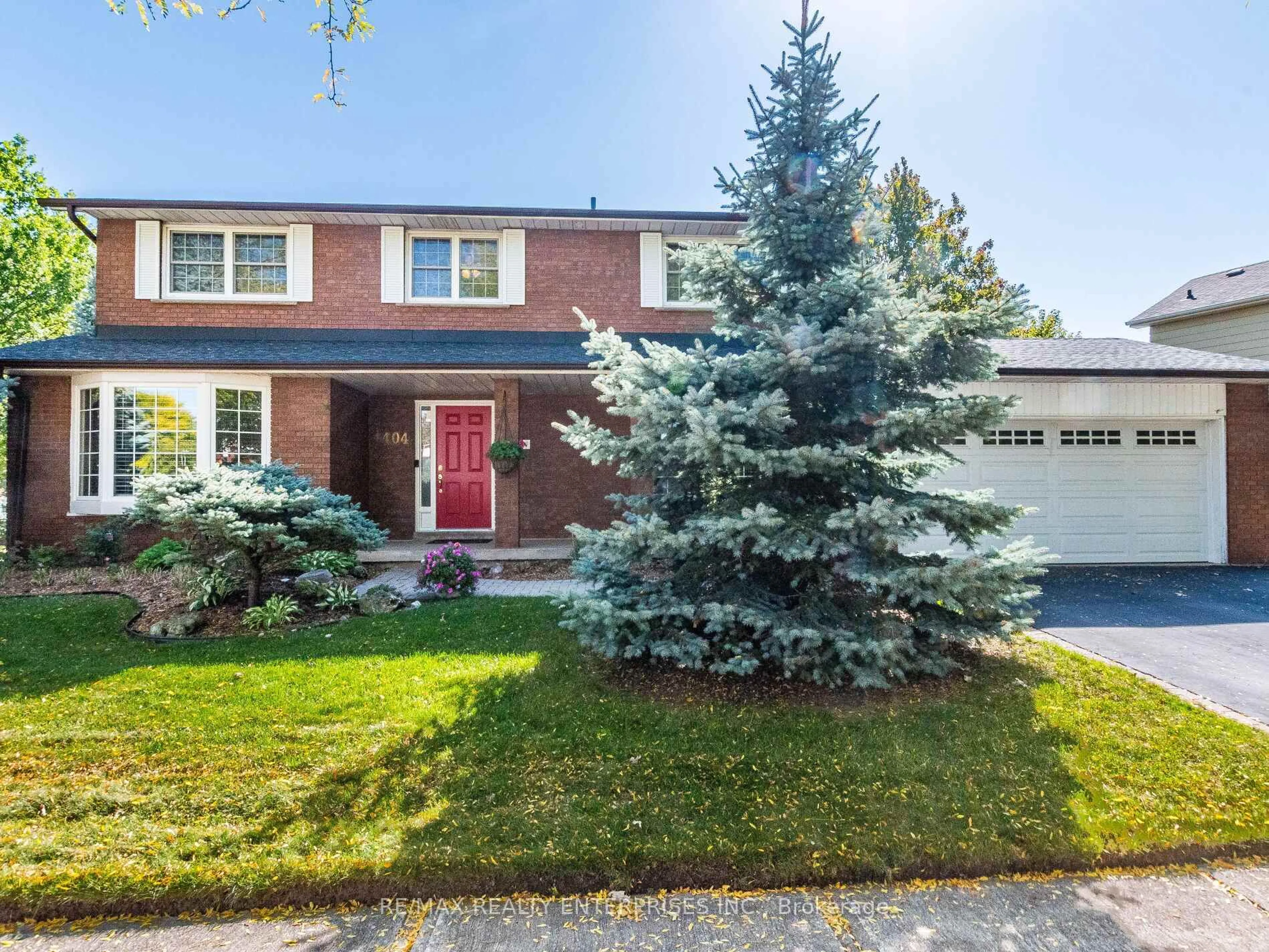 Home with brick exterior material, street for 1404 Kimberley Dr, Oakville Ontario L6H 2W6