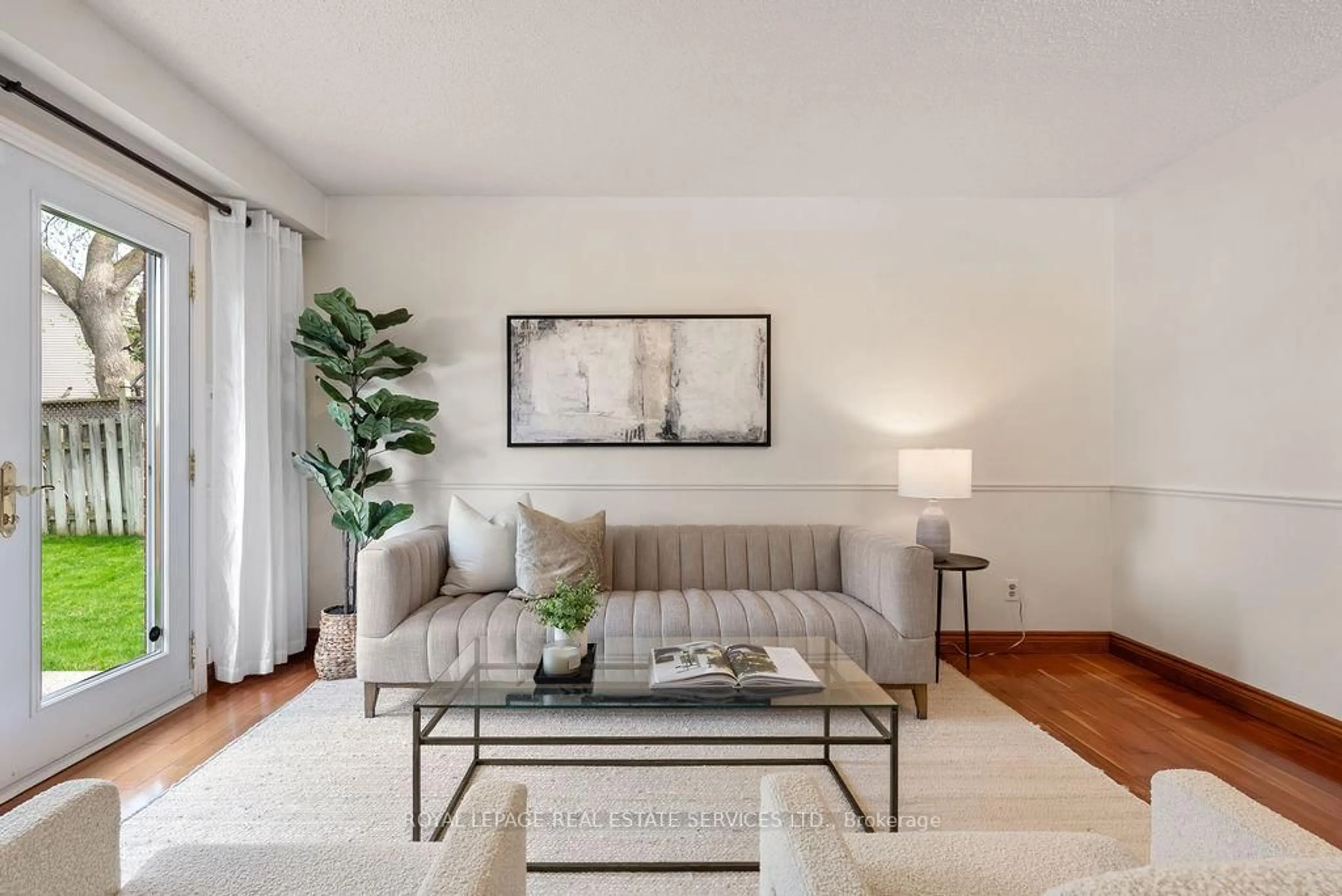 Living room with furniture, unknown for 161 Riverview St, Oakville Ontario L6L 5S2