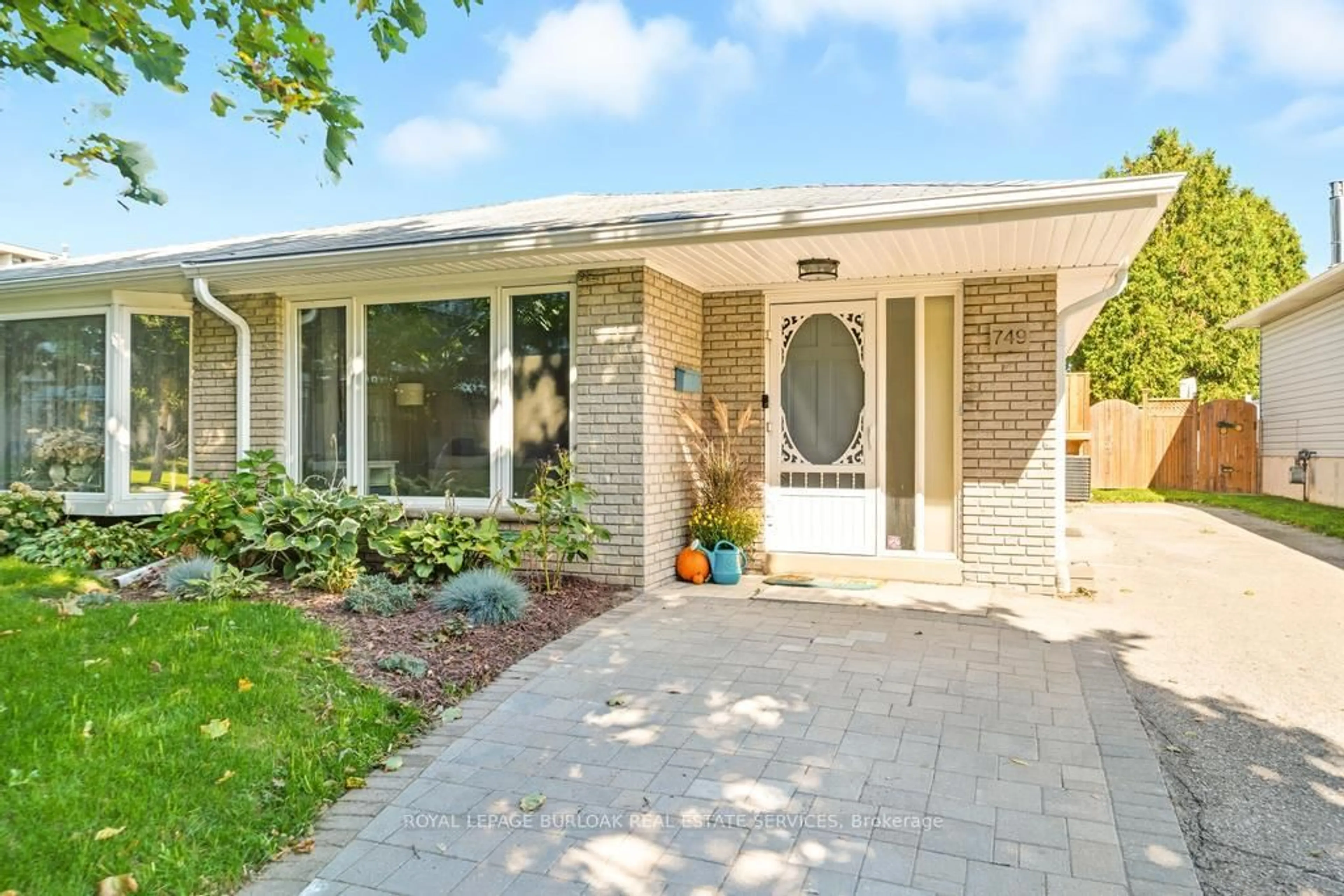Home with brick exterior material, street for 749 Hager Ave, Burlington Ontario L7S 1W9