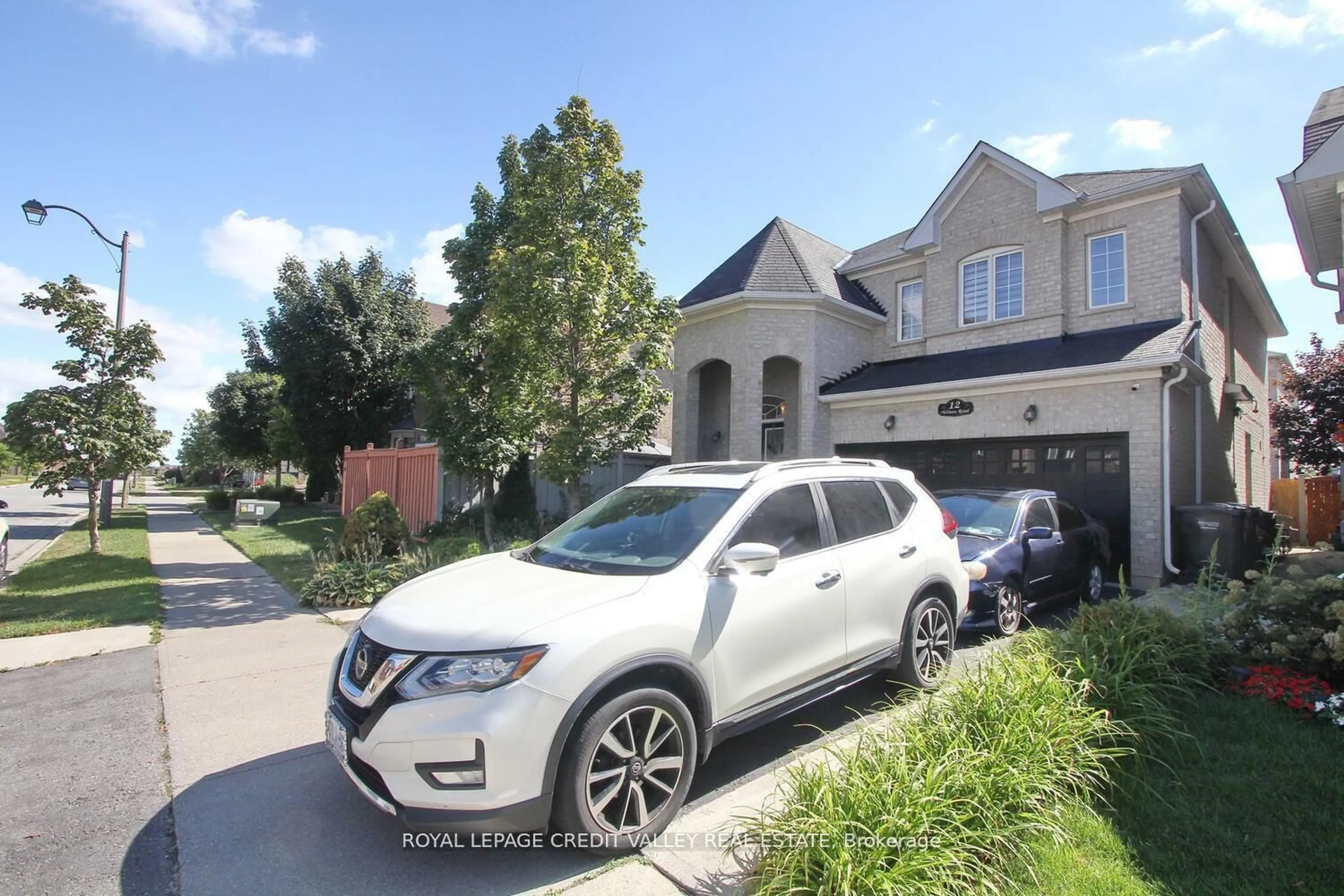 Unknown for 12 Helman Rd, Brampton Ontario L6R 0R6