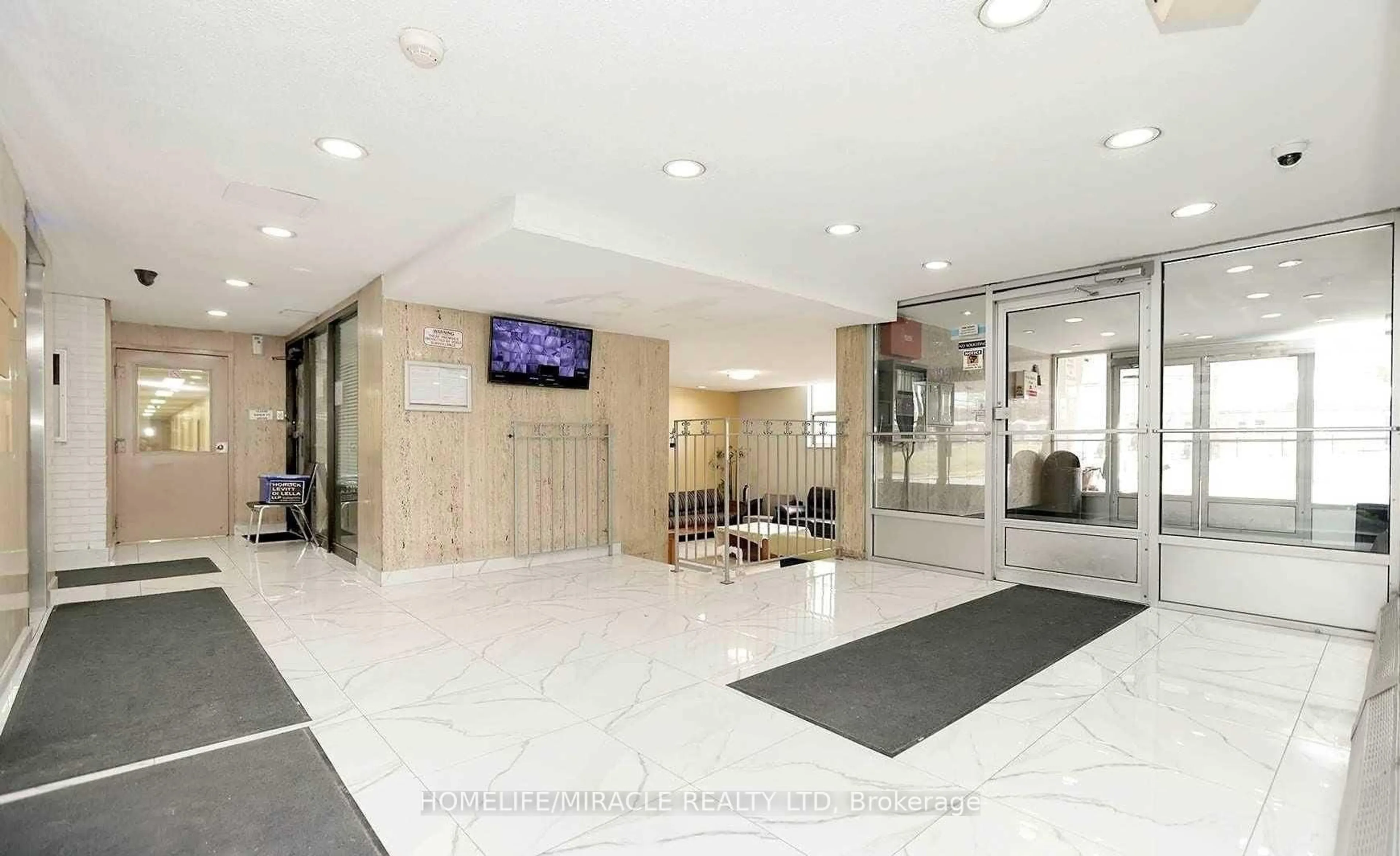 Lobby for 2645 Kipling Ave #404, Toronto Ontario M9V 3S6