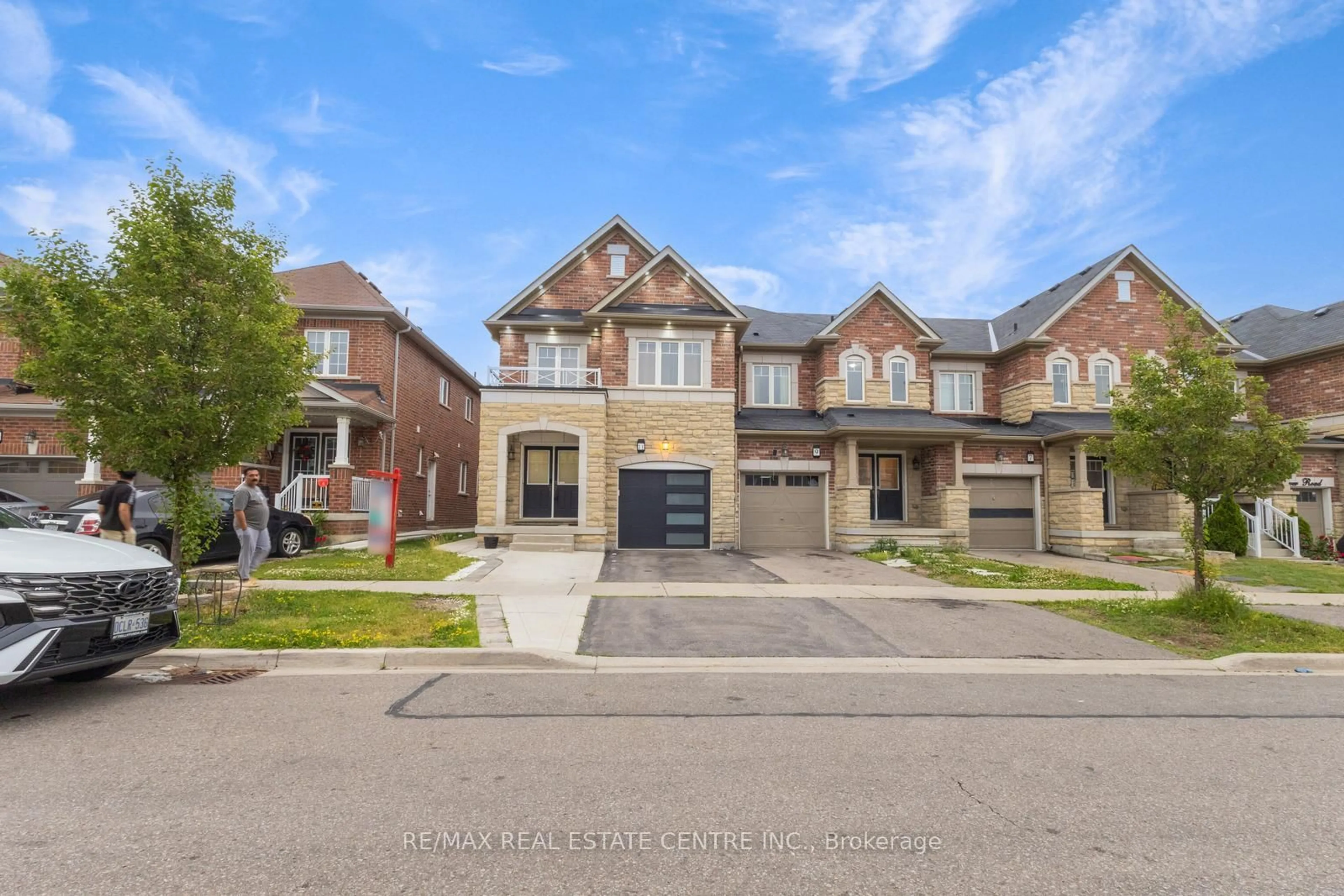 Home with brick exterior material, street for 11 Hoover Rd, Brampton Ontario L7A 4L2