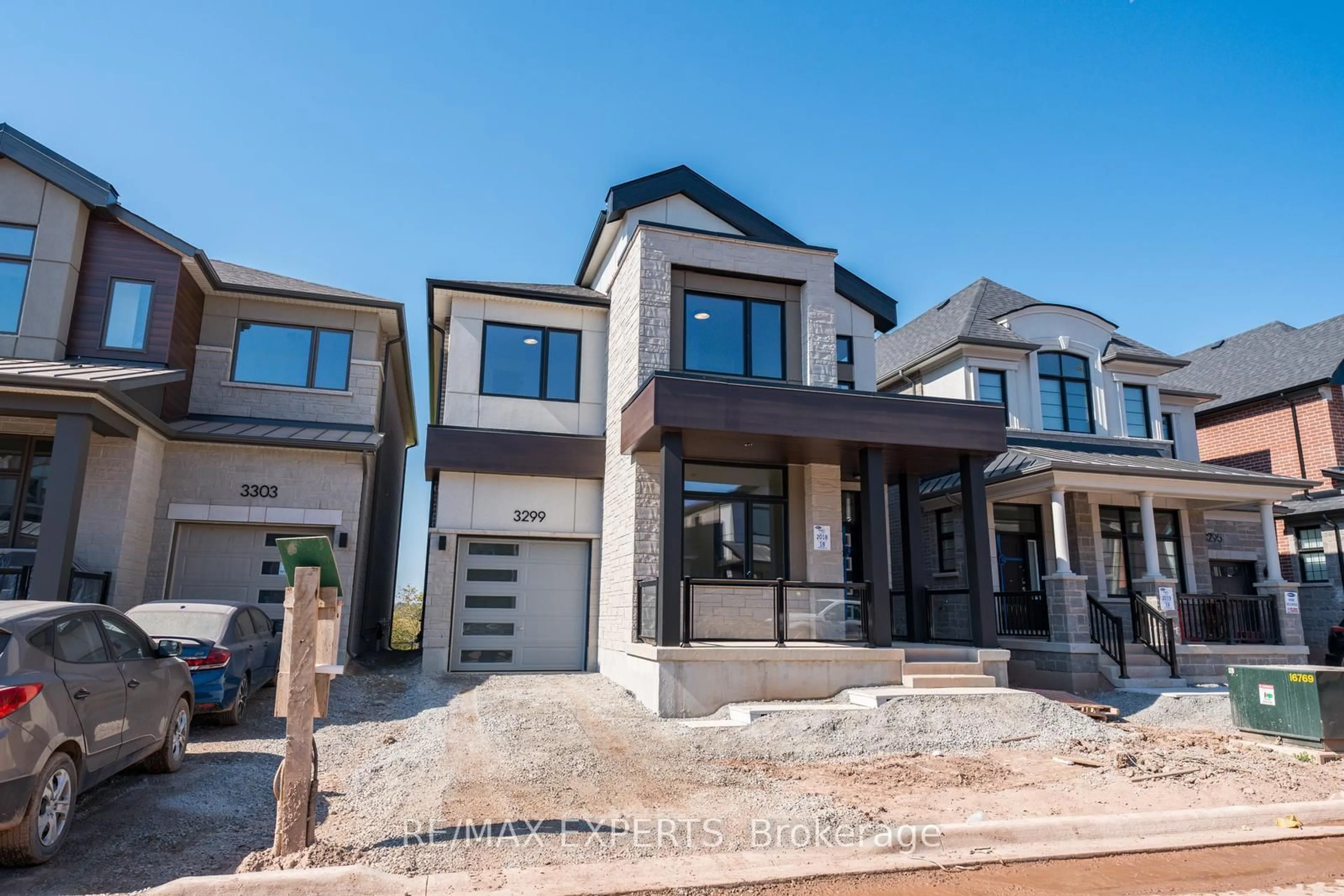 Home with brick exterior material, street for 3299 harasym Tr, Oakville Ontario L6H 3S1