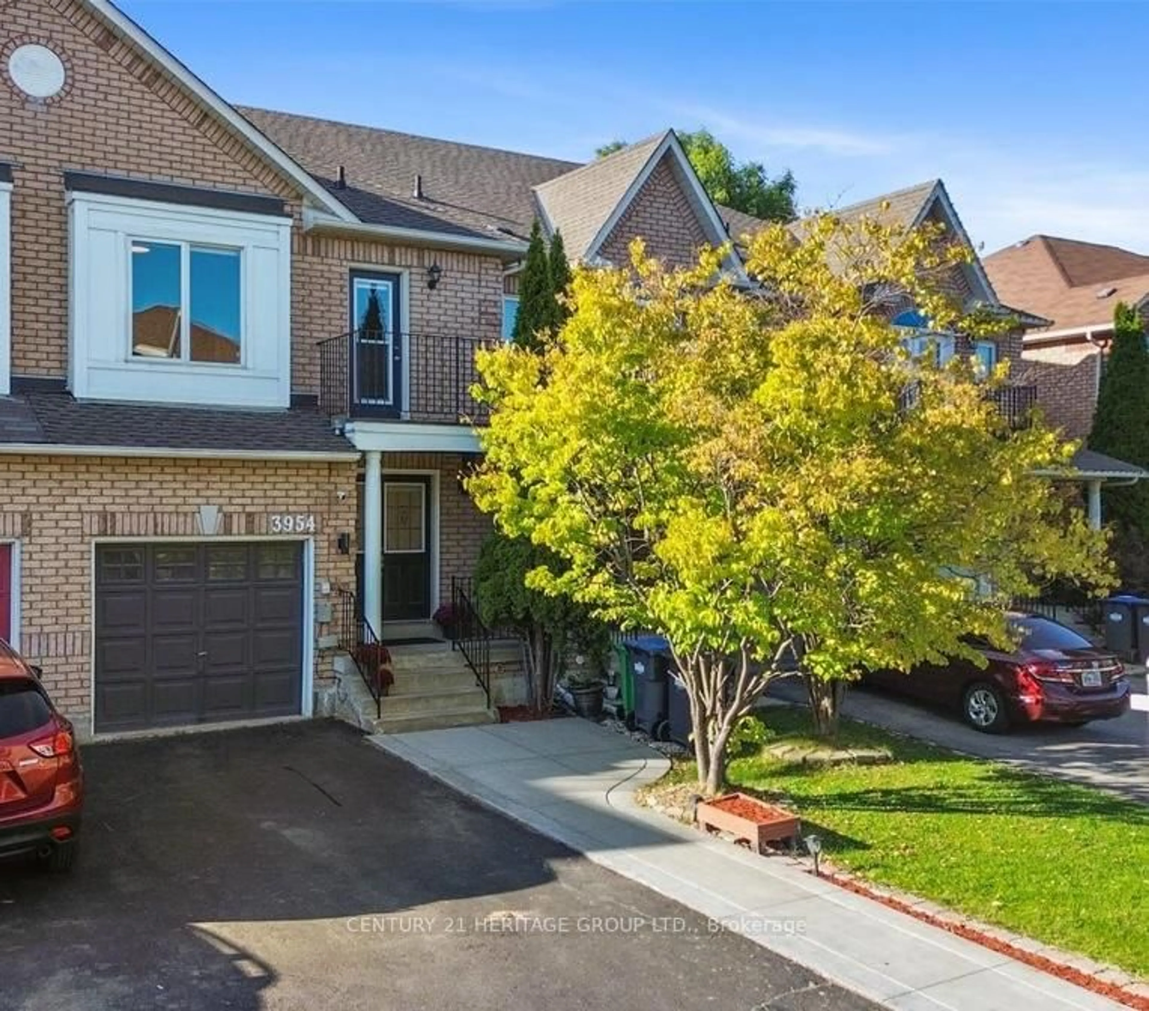 Home with brick exterior material, street for 3954 Coachman Circ, Mississauga Ontario L5M 6R3