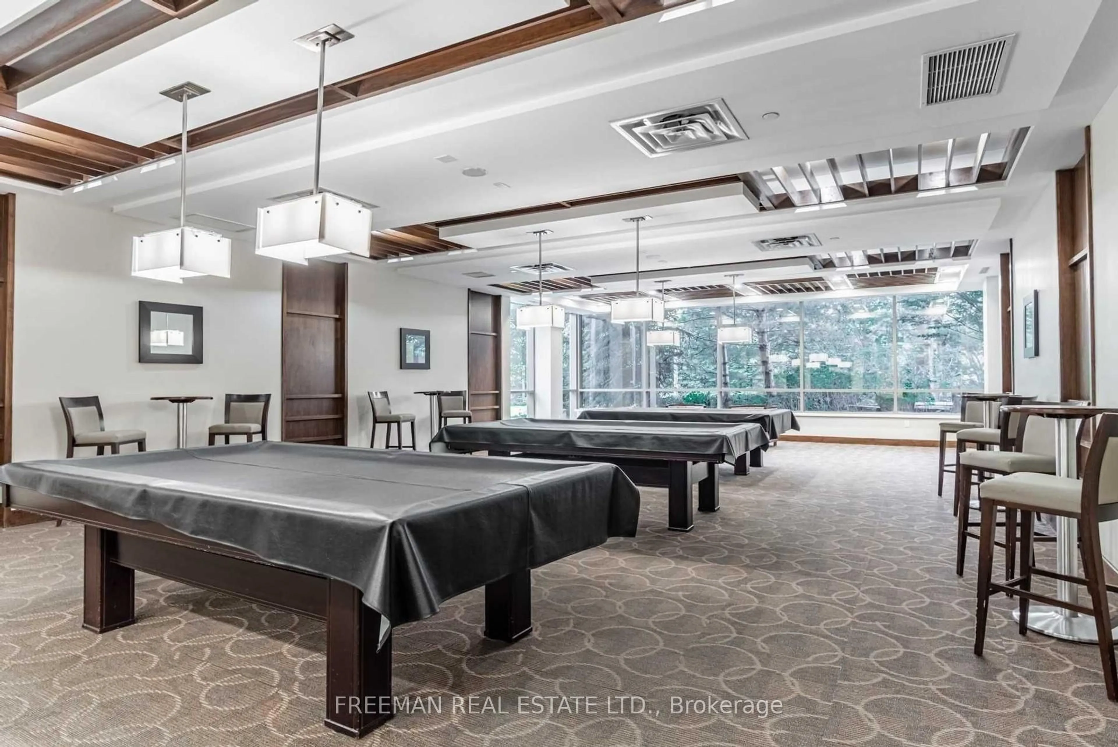 Unknown for 3888 Duke Of York Blvd #2331, Mississauga Ontario L5B 4P5
