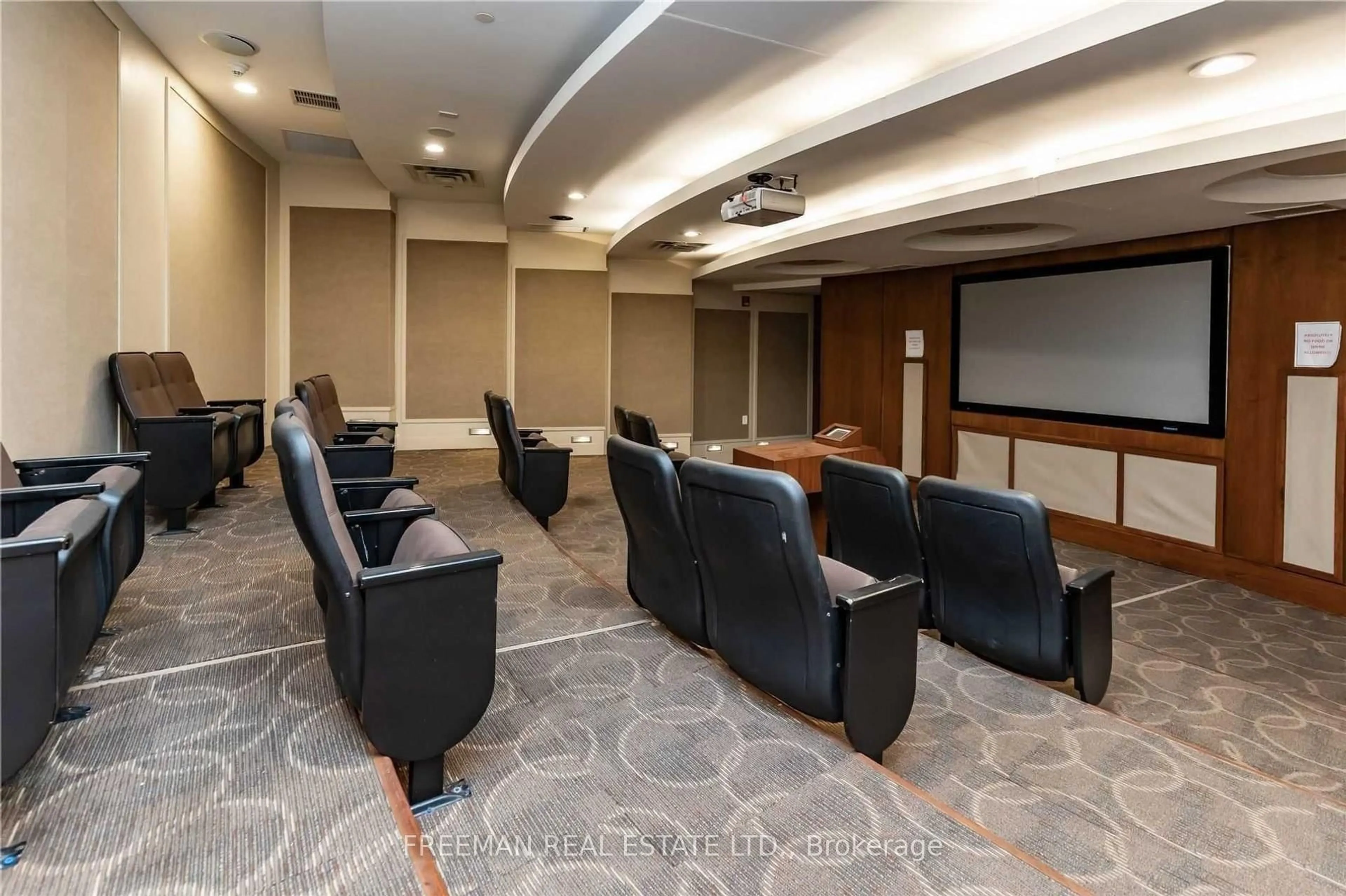Home theater for 3888 Duke Of York Blvd #2331, Mississauga Ontario L5B 4P5