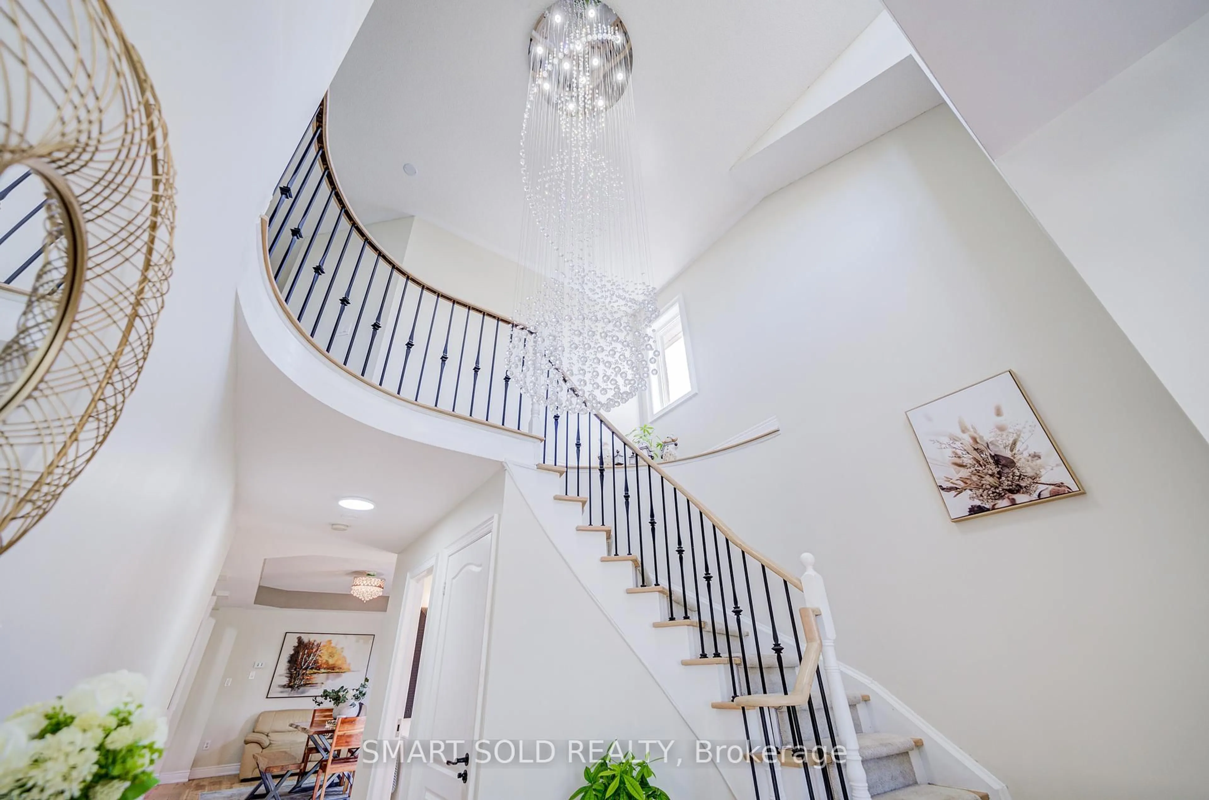 Unknown for 2252 Pine Glen Rd, Oakville Ontario L6M 0G5