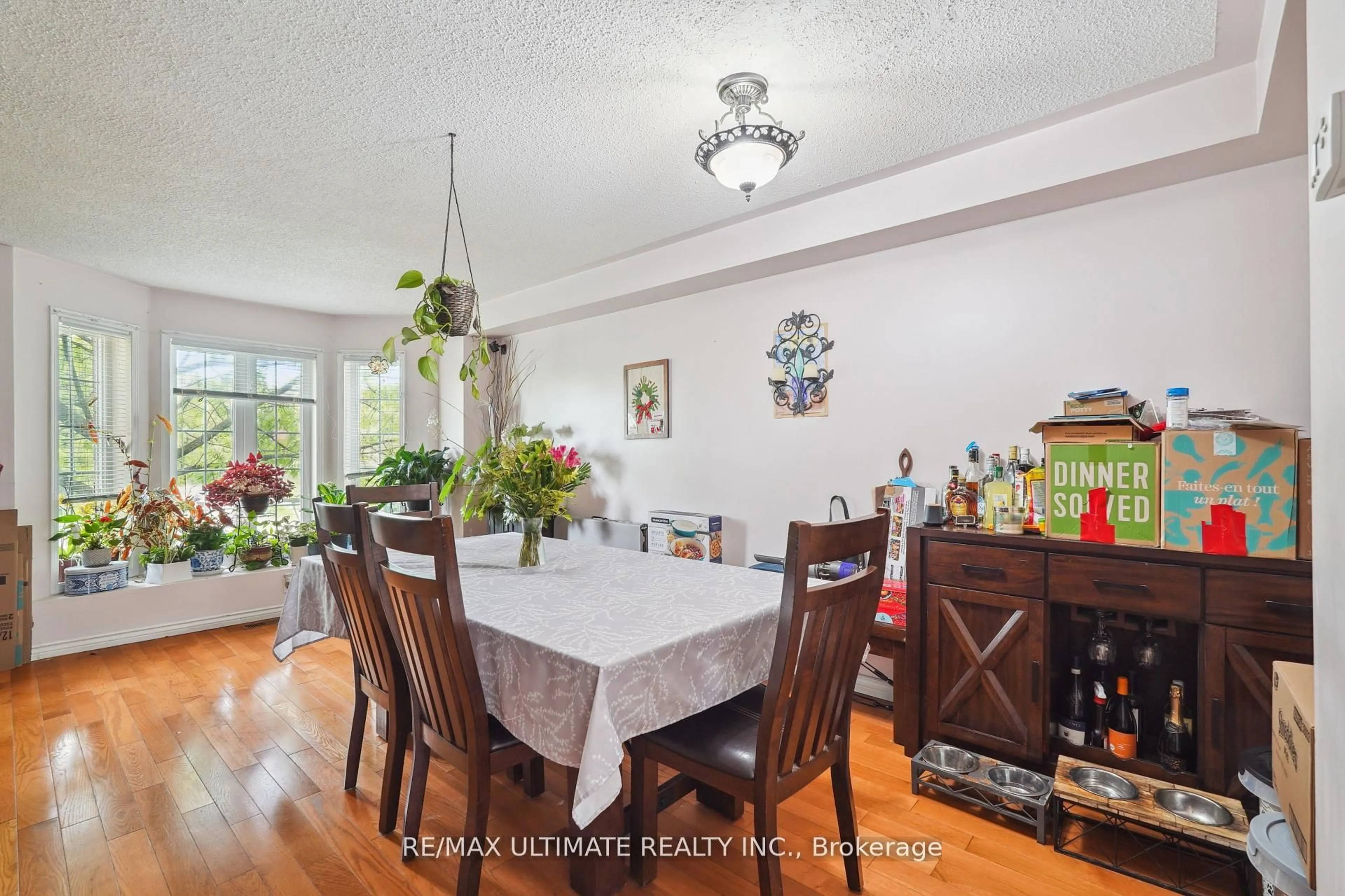 Dining room, unknown for 2168 St. Clair Ave, Toronto Ontario M6N 5C1