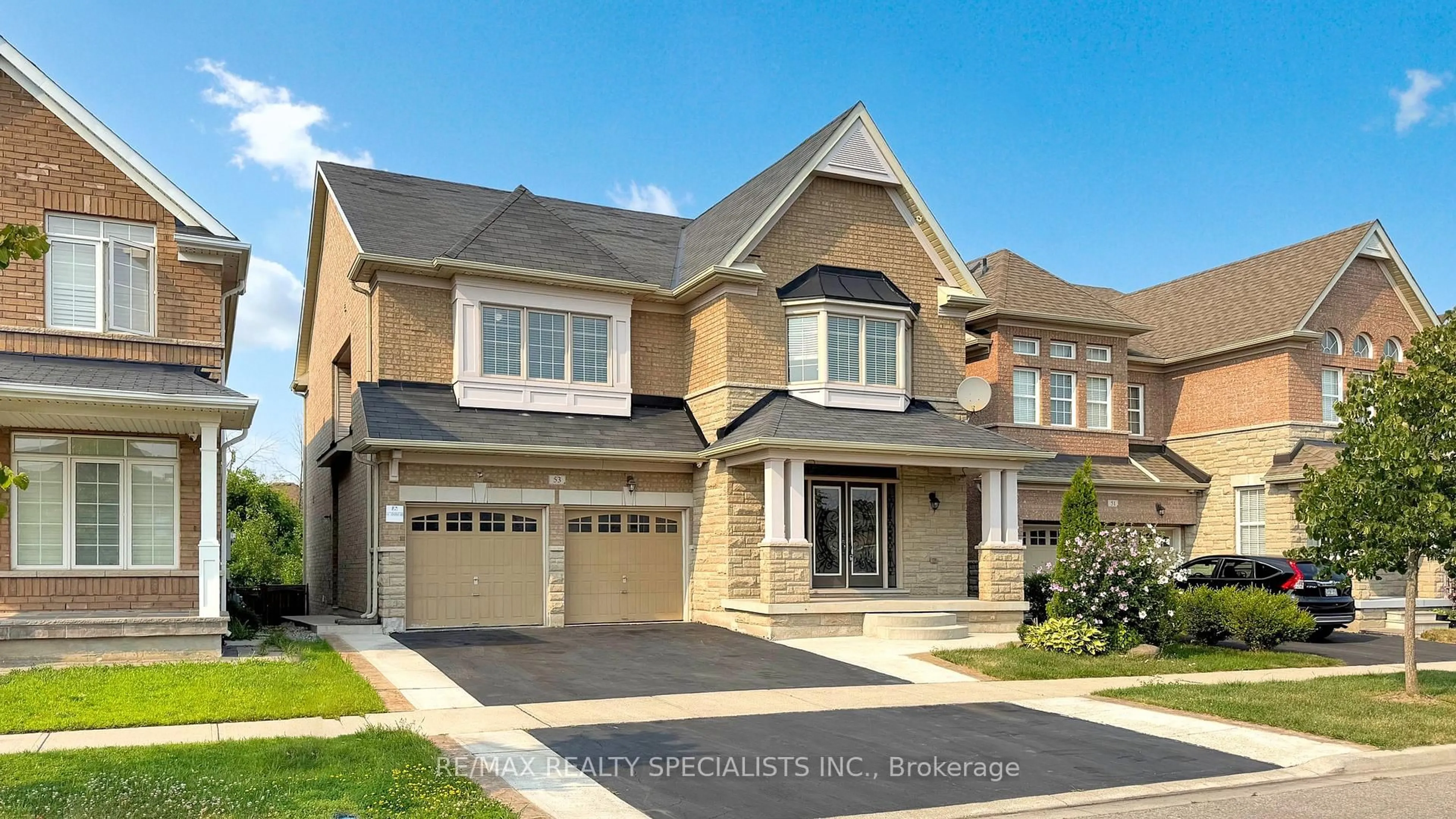 Home with brick exterior material, street for 53 Heatherglen Dr, Brampton Ontario L6Y 5X2