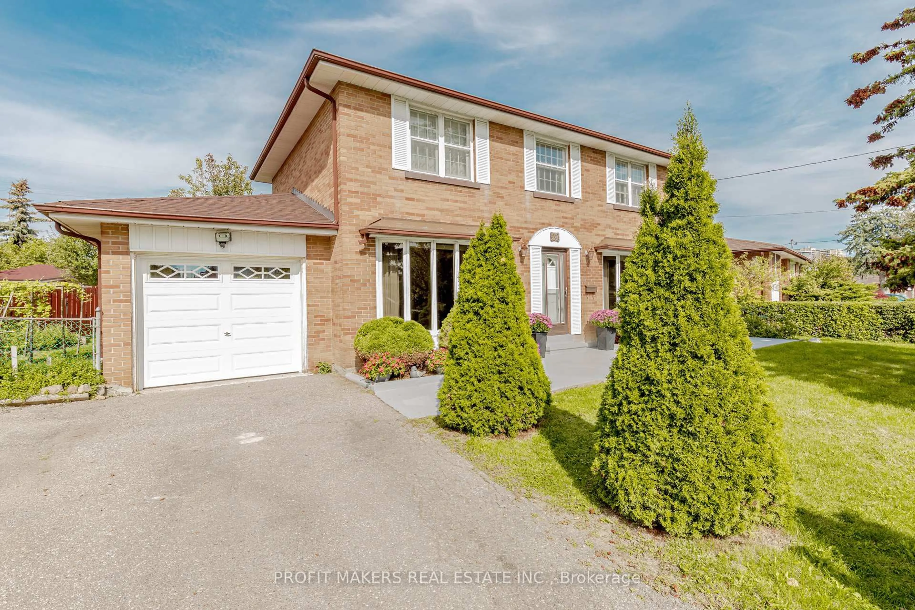 Home with brick exterior material, street for 27 Forge Dr, Toronto Ontario M3N 2R2