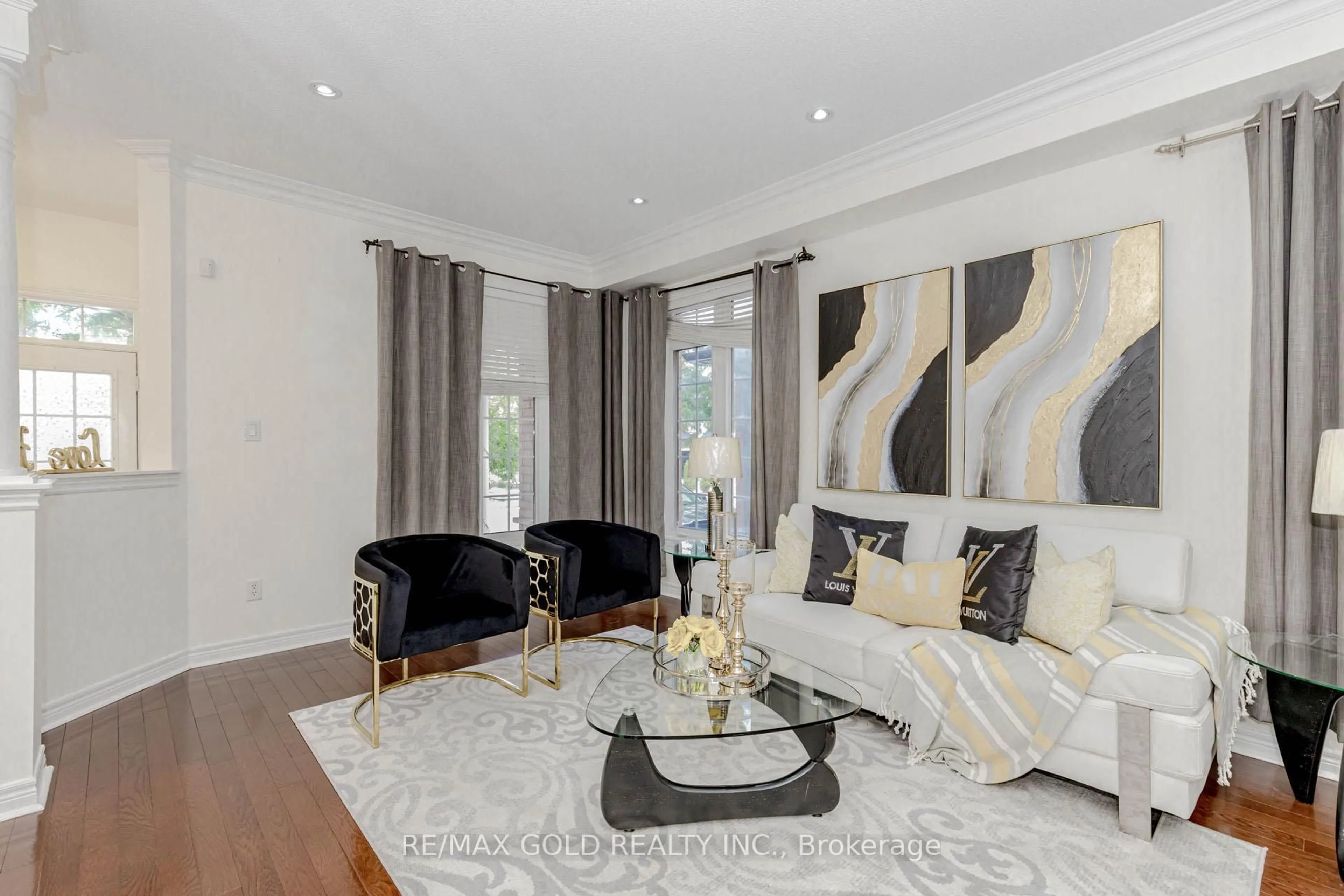 Living room with furniture, unknown for 22 Ungava Bay Rd, Brampton Ontario L6R 3M5
