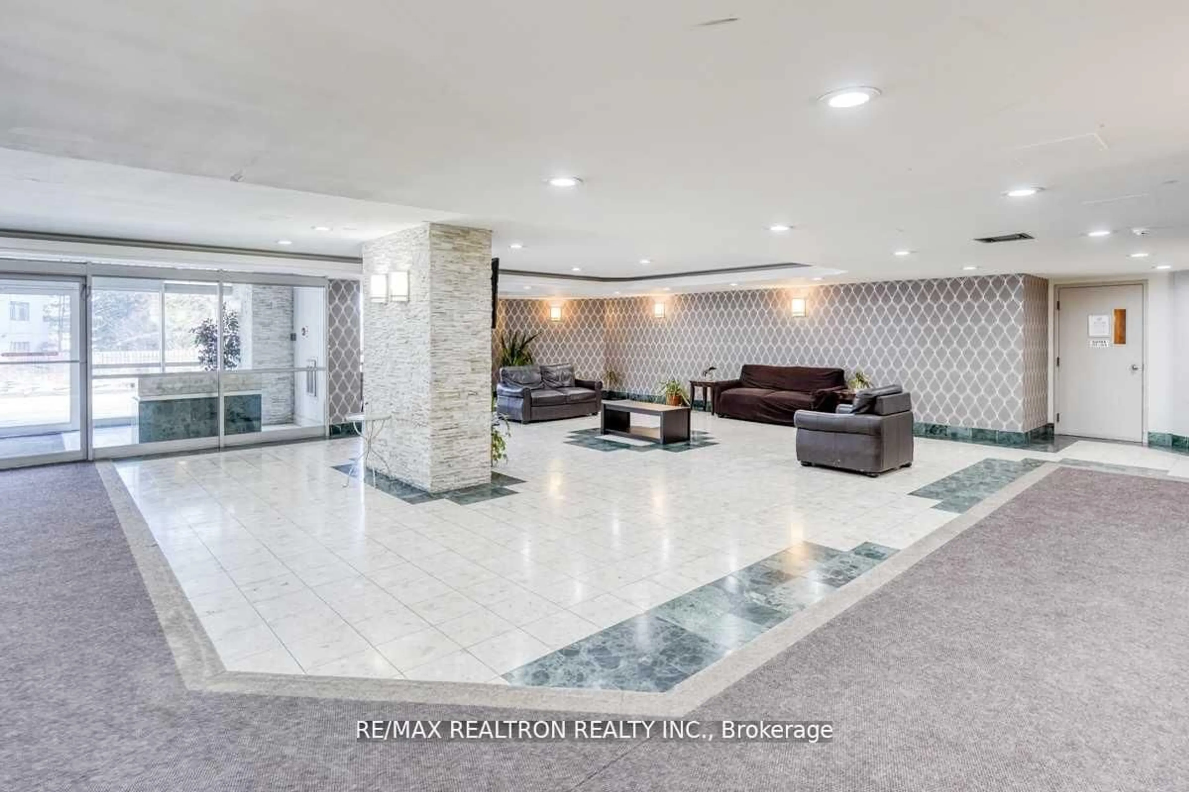 Lobby for 41 Markbrook Lane #201, Toronto Ontario M9V 5E6