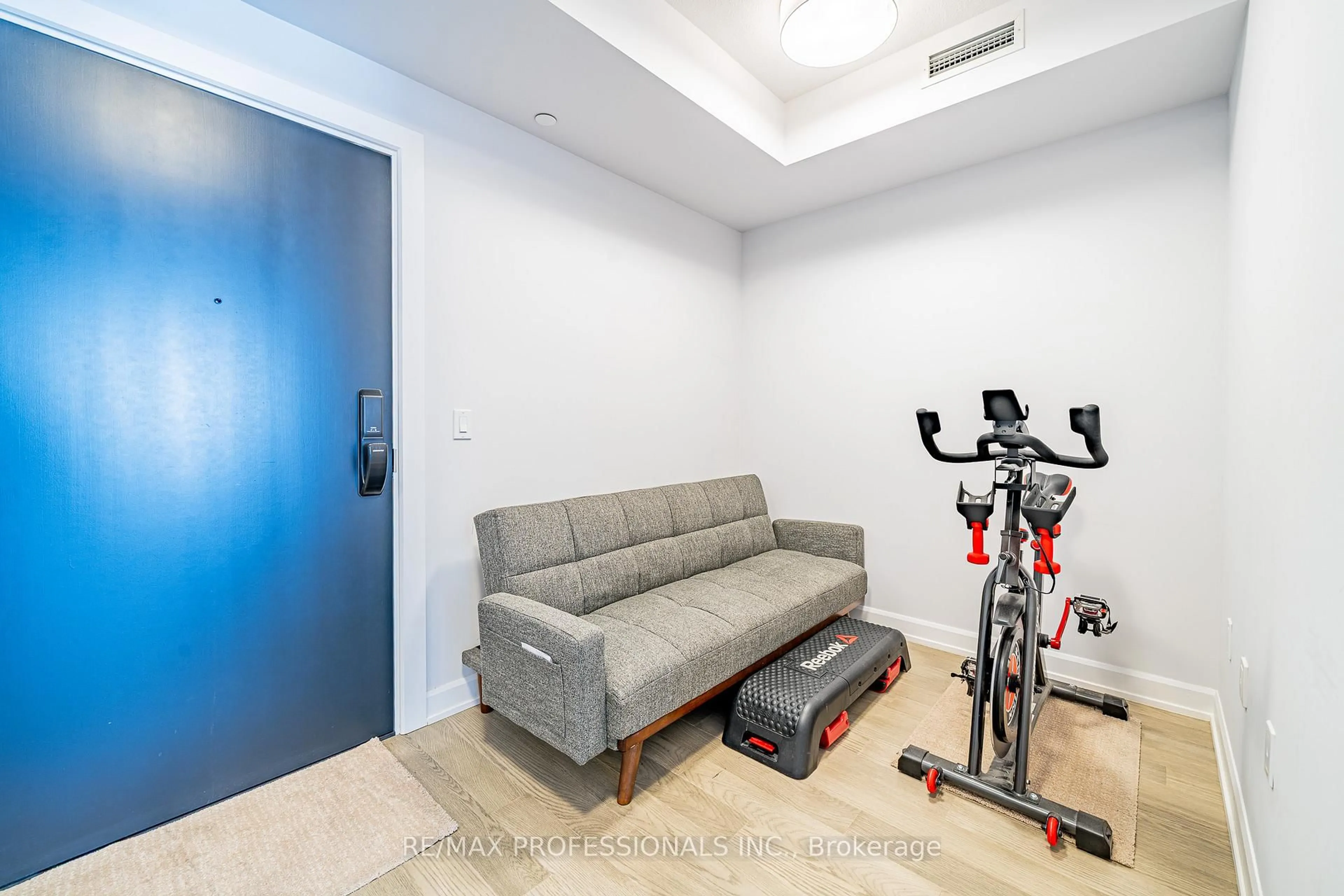 Gym or fitness room for 3200 William Coltson Ave #311, Oakville Ontario L6H 7W6