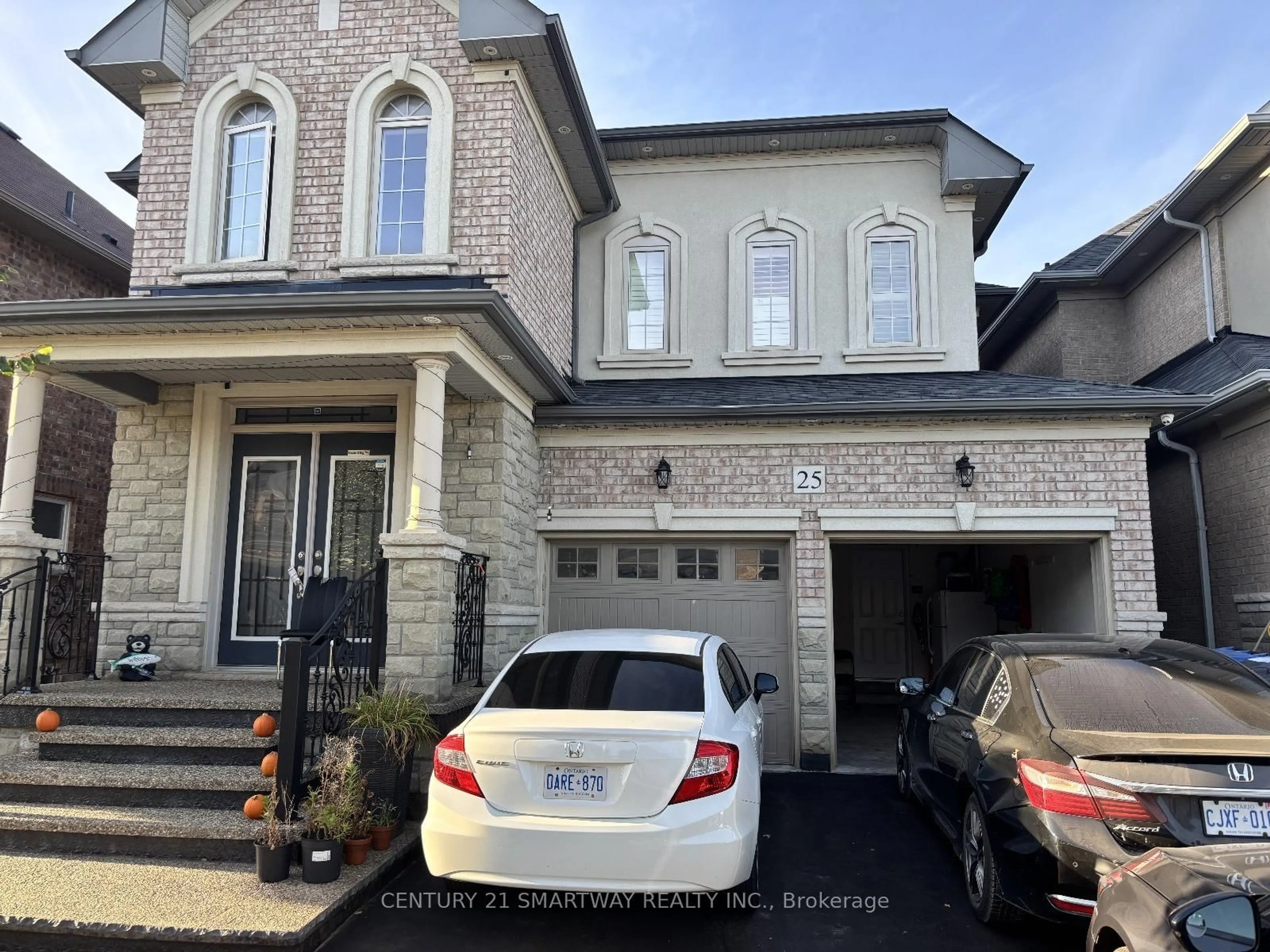 Home with brick exterior material, street for 25 Bucksaw St, Brampton Ontario L7A 0G4