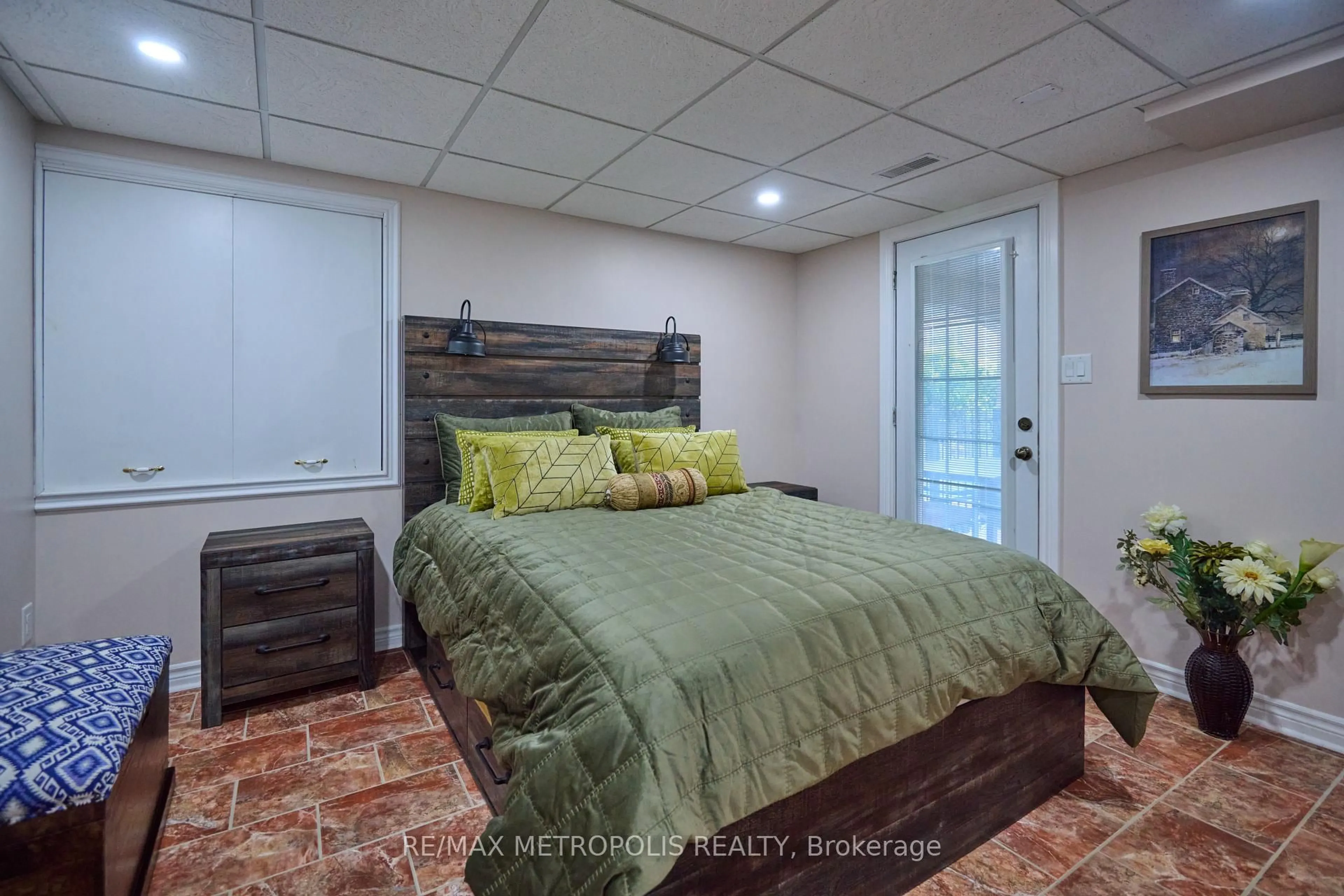 Bedroom with bed, unknown for 4 Champion Crt, Brampton Ontario L6Y 5G9