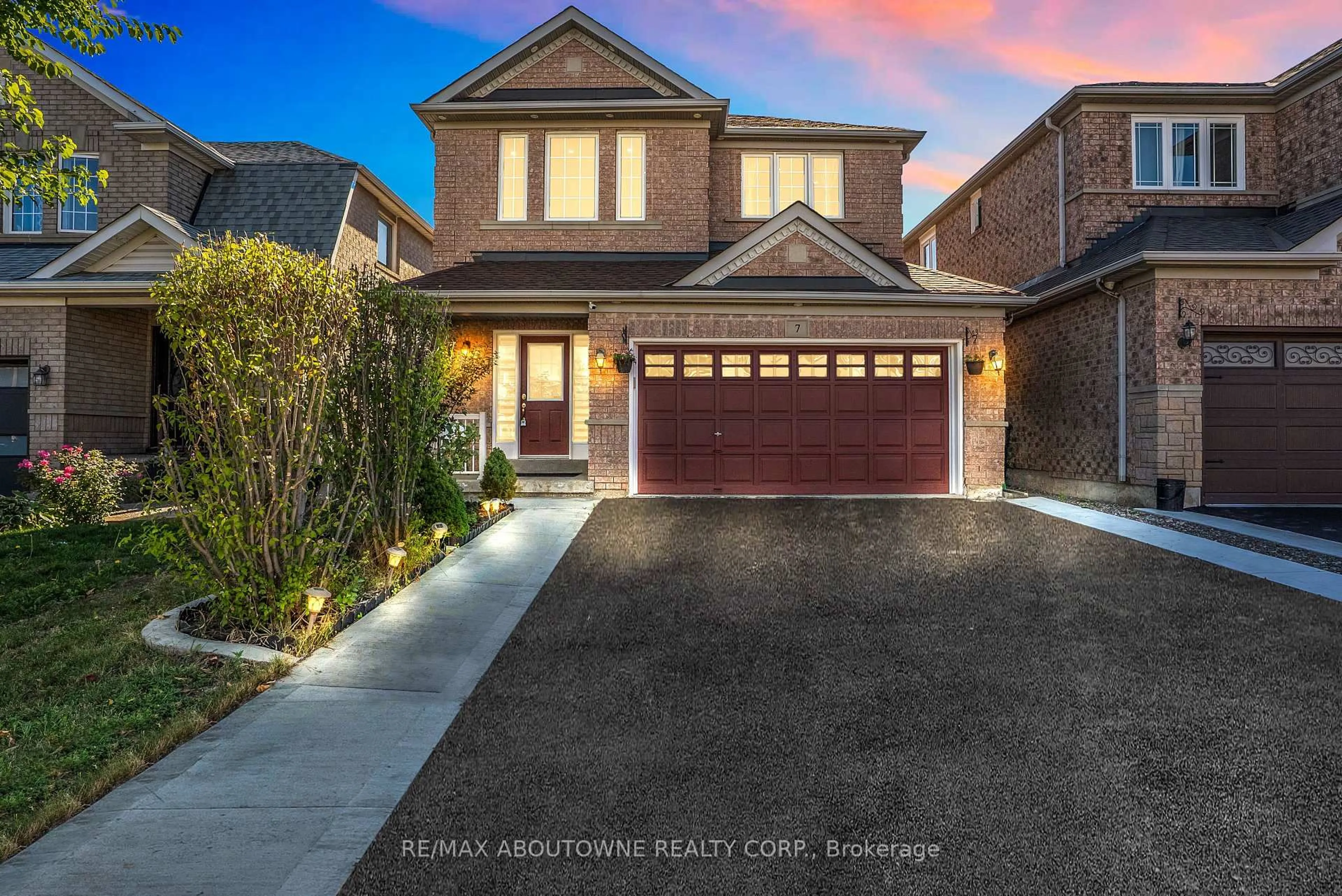 Home with brick exterior material, street for 7 Rockrose Dr, Brampton Ontario L6R 2Z6