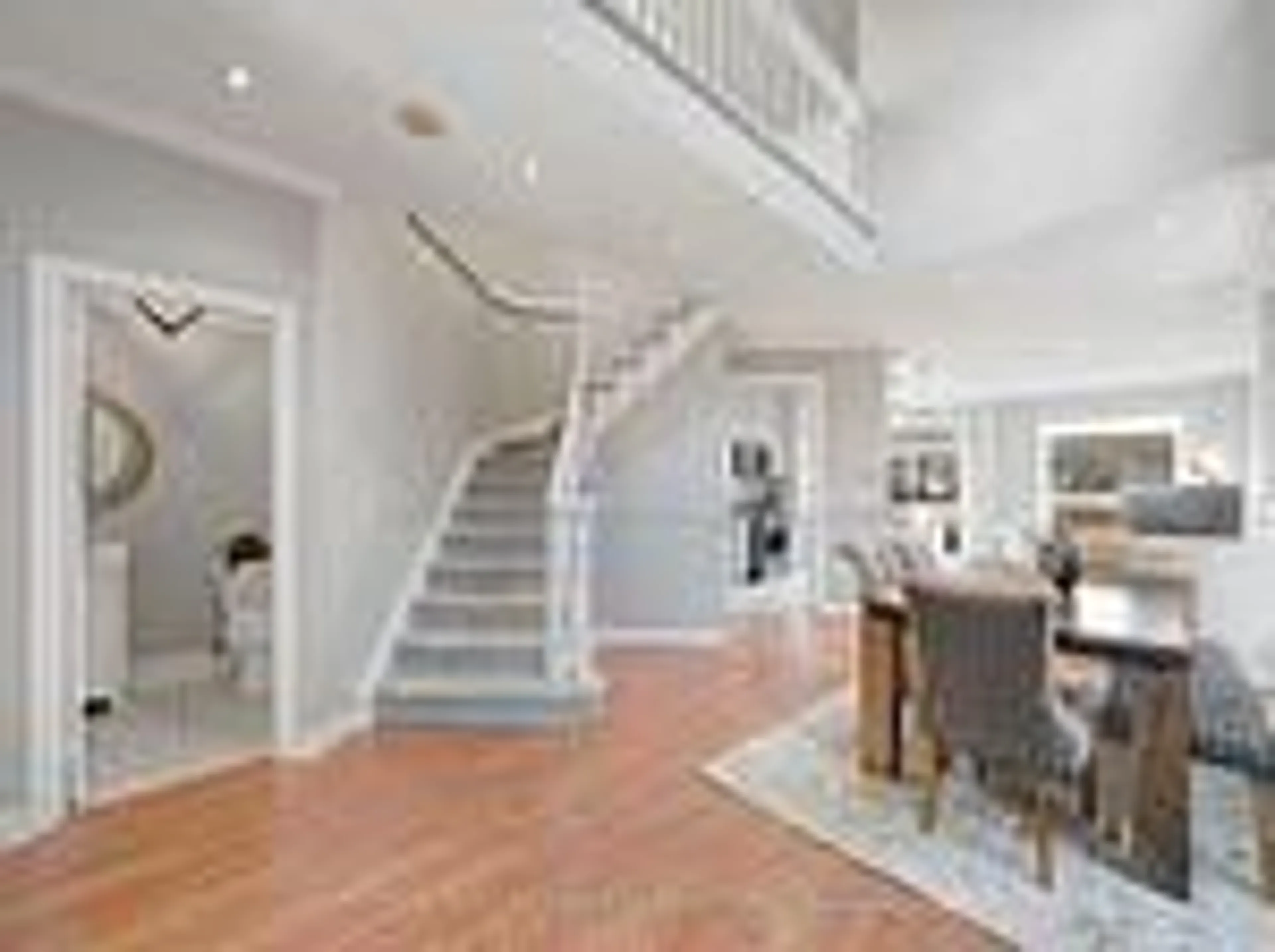 Unknown for 5699 Raleigh St, Mississauga Ontario L5M 7E6