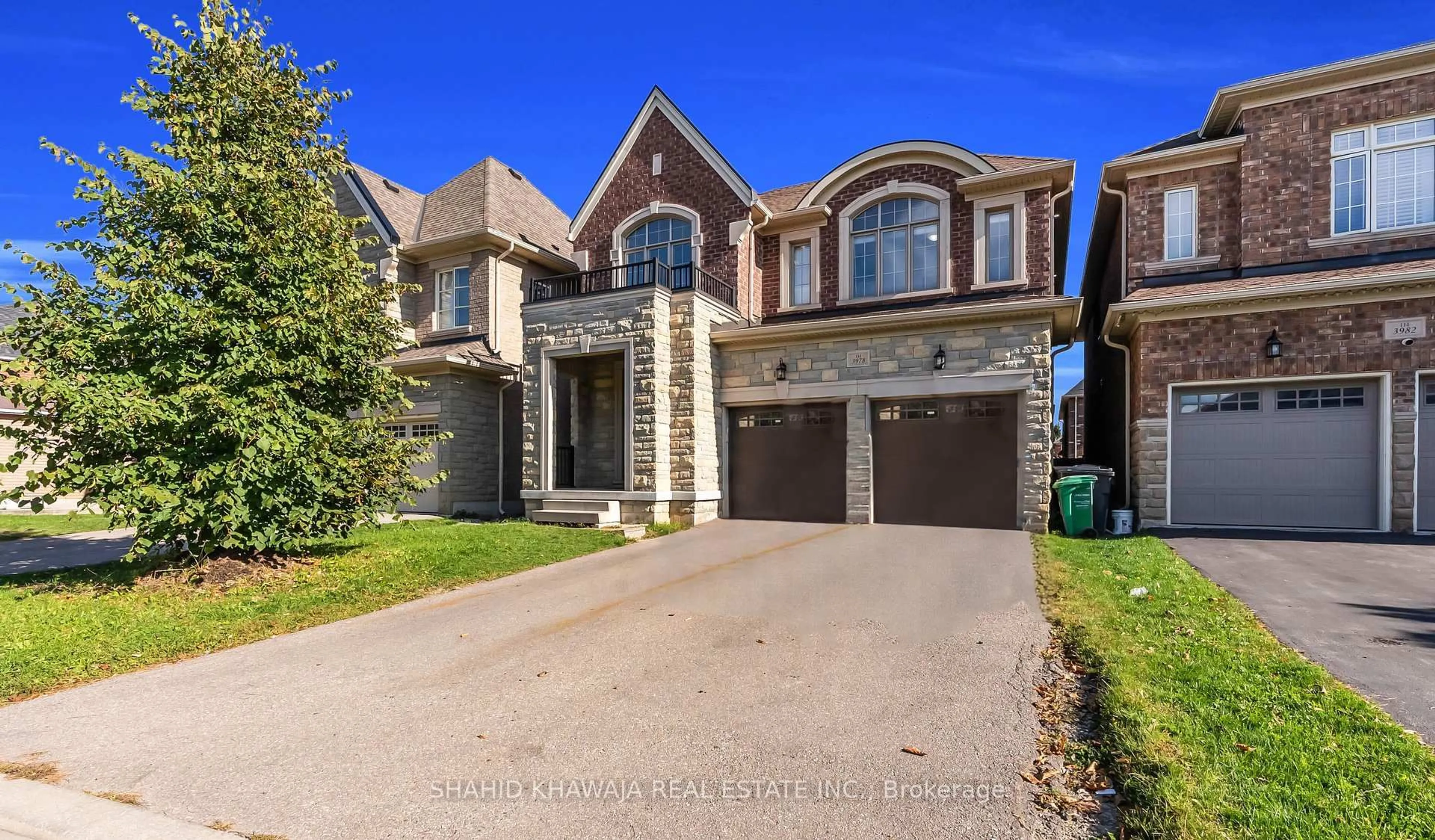 Home with brick exterior material, street for 3978 Worthview Pl, Mississauga Ontario L5N 6S7