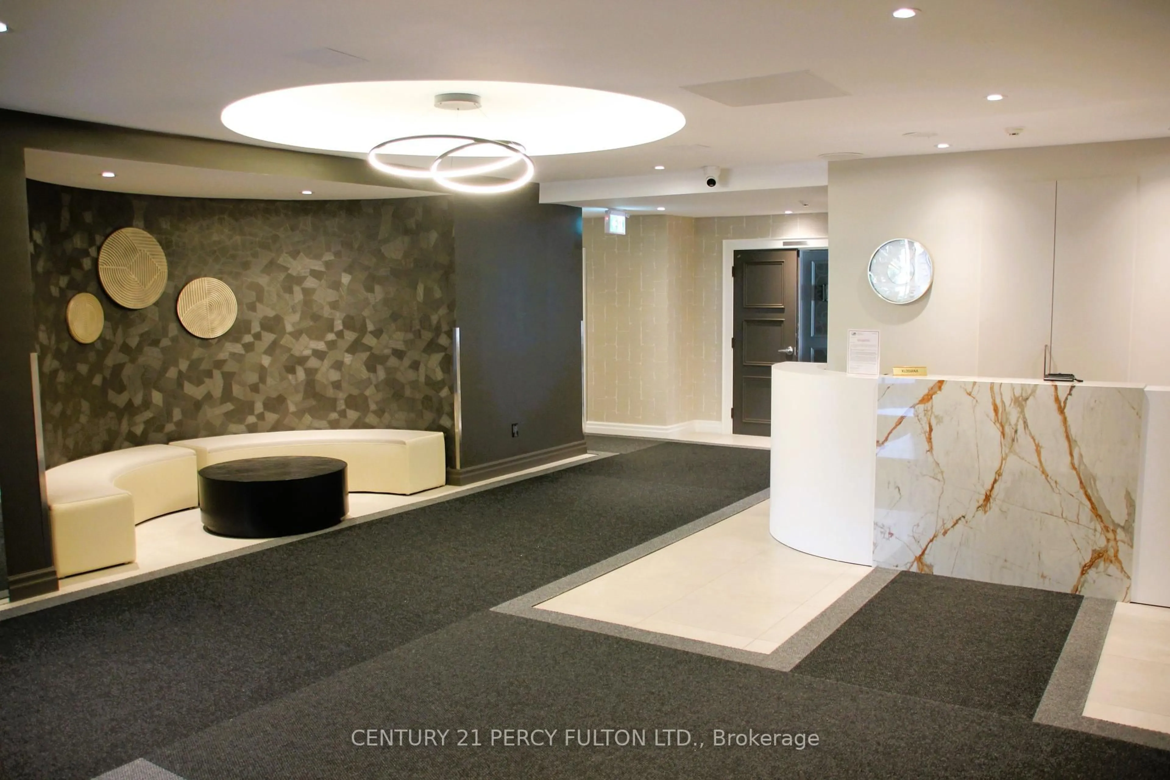 Lobby for 550 Webb Dr #1511, Mississauga Ontario L5B 3Y4