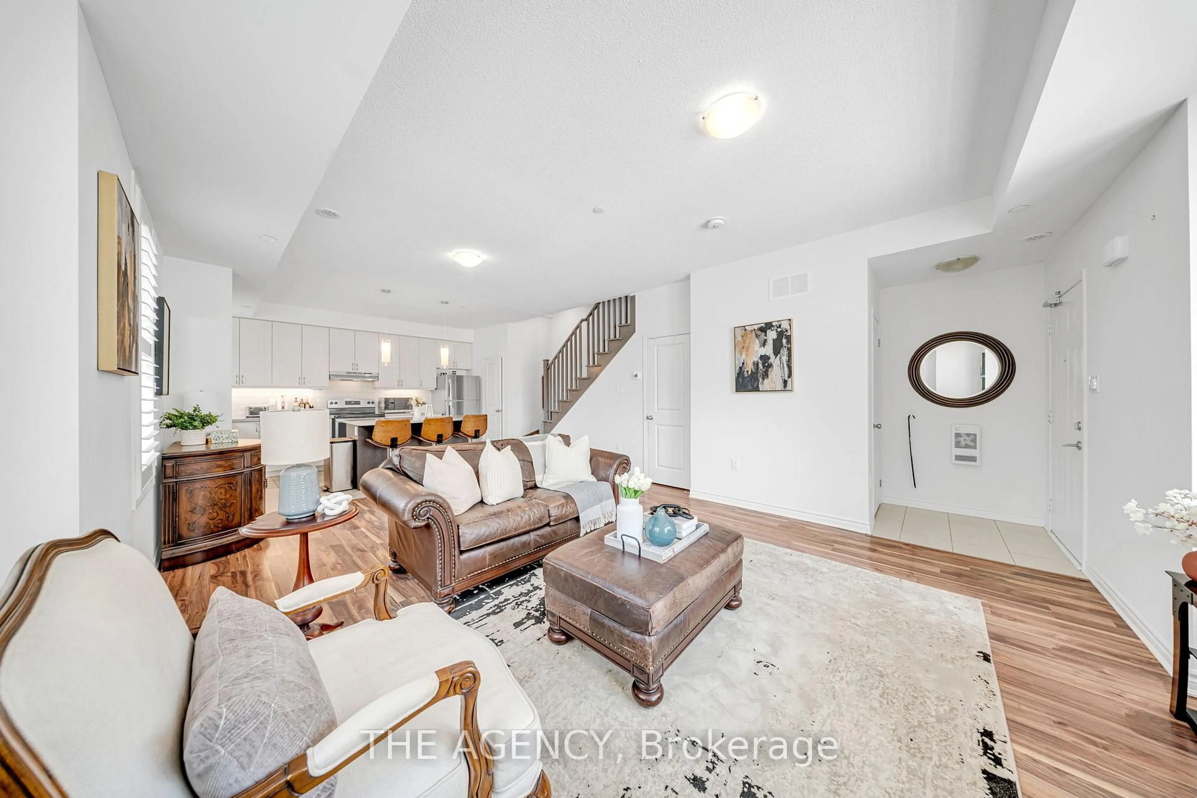 Living room with furniture, unknown for 2212 Bromsgrove Rd #10, Mississauga Ontario L5J 1L4