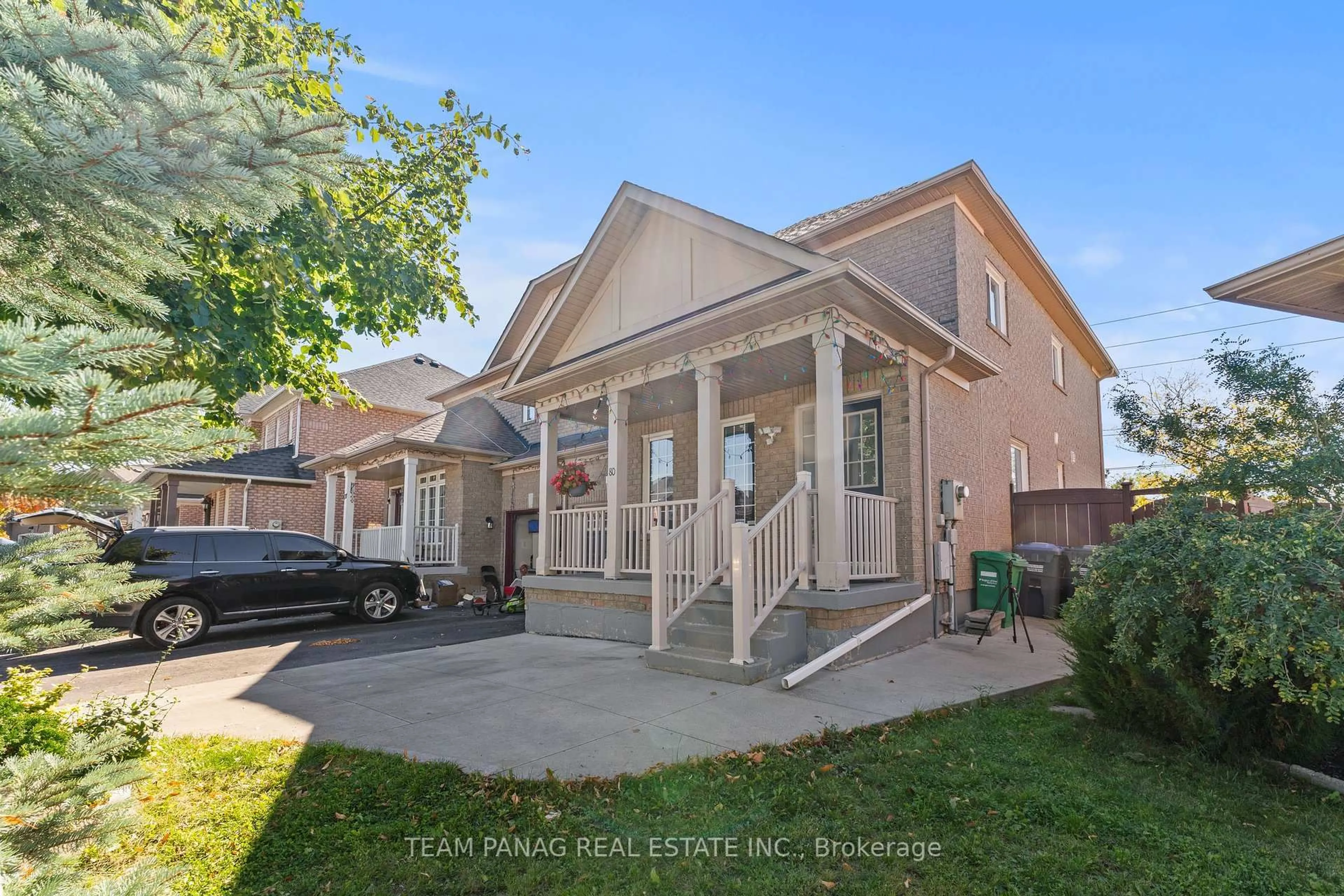 Unknown for 80 Saintsbury Cres, Brampton Ontario L6R 2V8