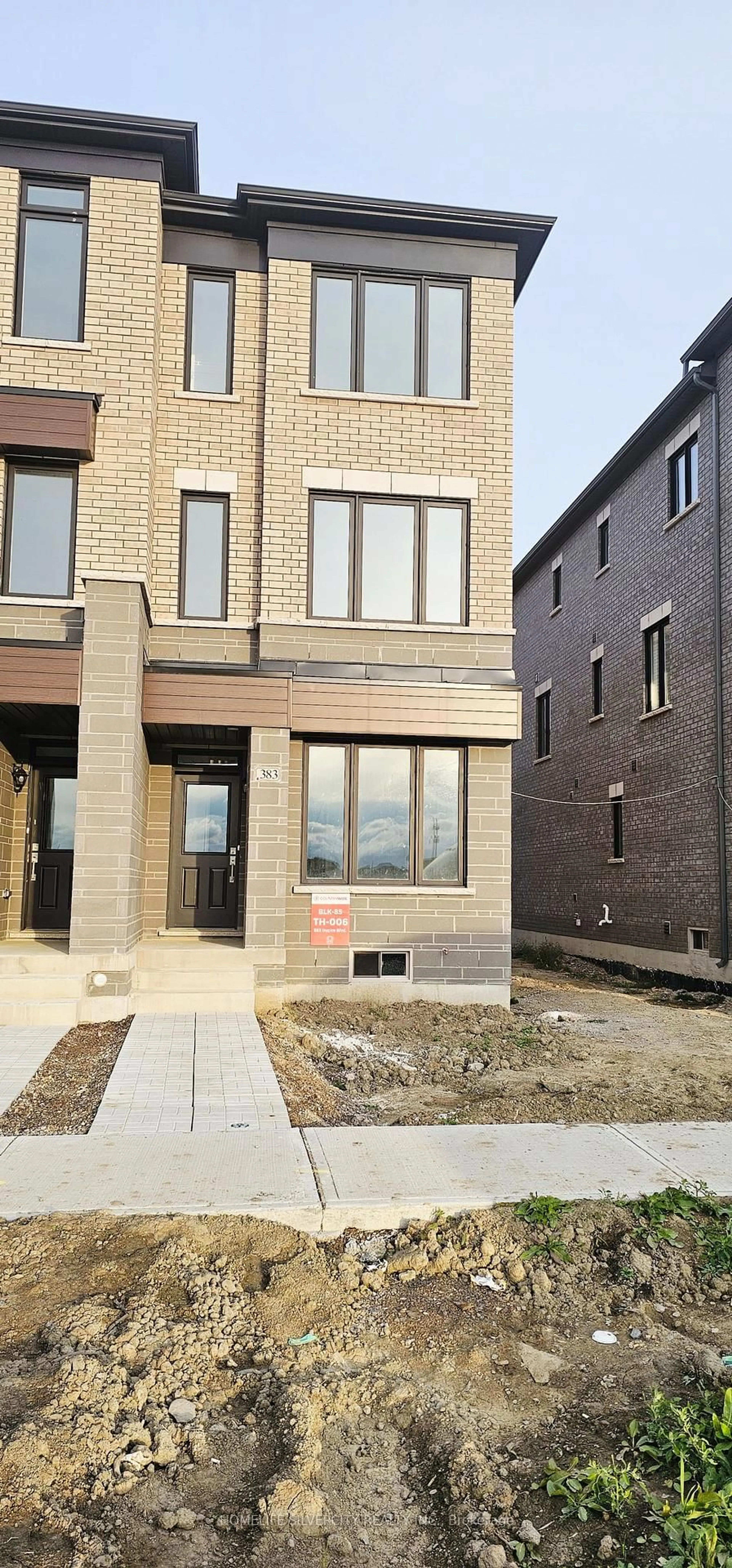 Home with brick exterior material, building for 383 Inspire Blvd, Brampton Ontario L6R 4E4