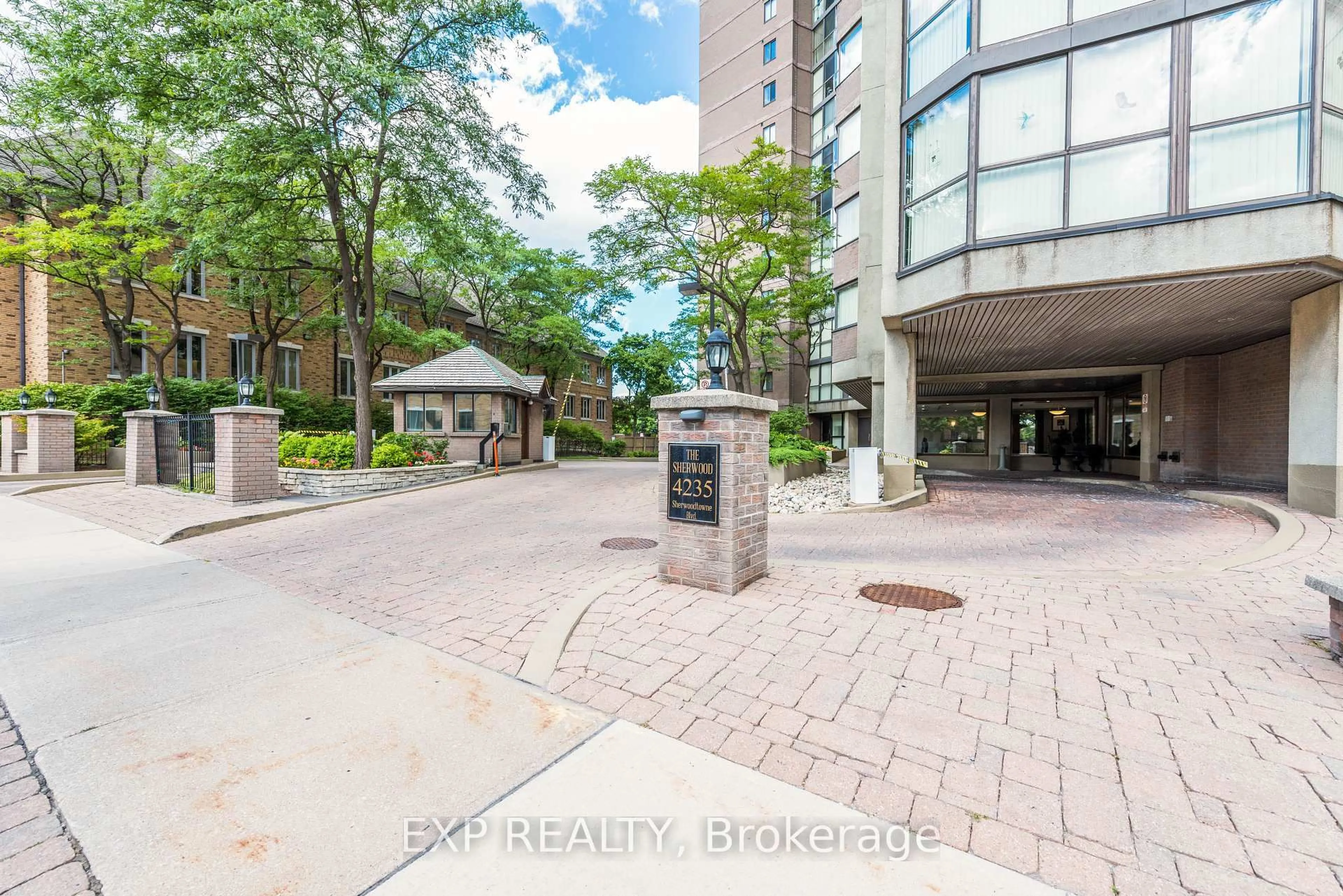 Unknown for 4235 Sherwoodtowne Blvd, Mississauga Ontario L4Z 1W3