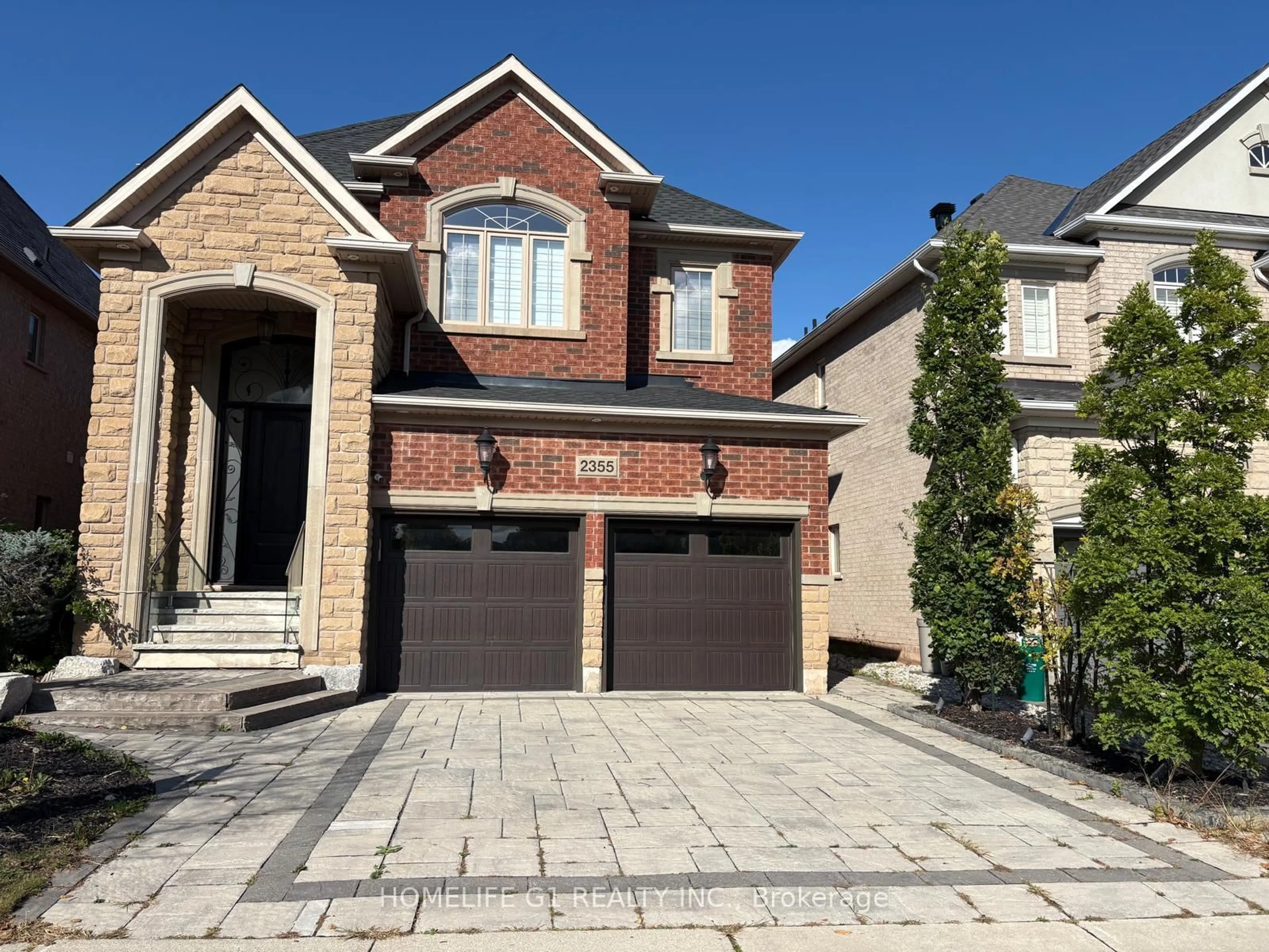 Home with brick exterior material, street for 2355 North Ridge Tr, Oakville Ontario L6H 0A8