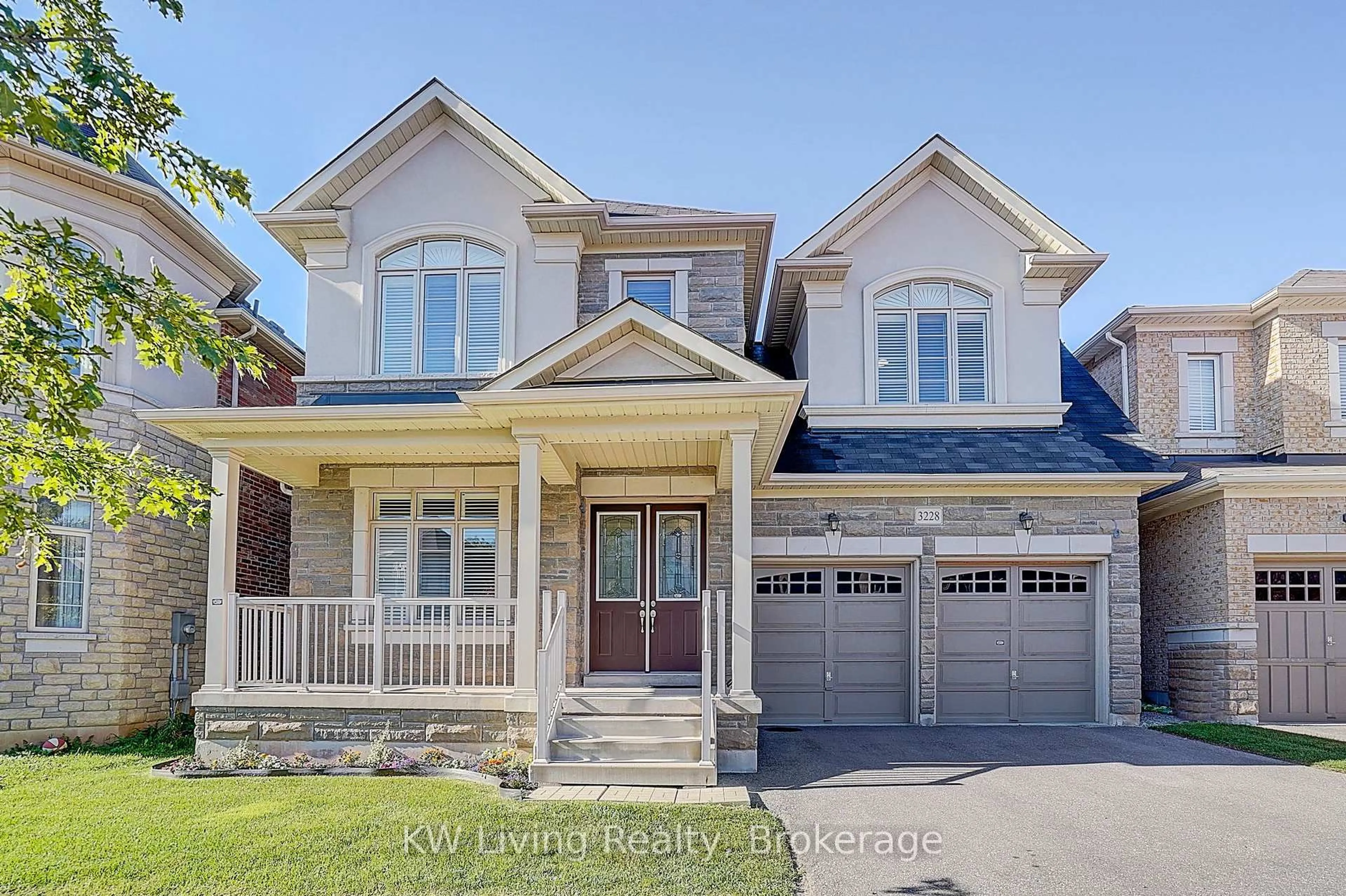 Home with brick exterior material, street for 3228 Meadow Marsh Cres, Oakville Ontario L6H 0T6